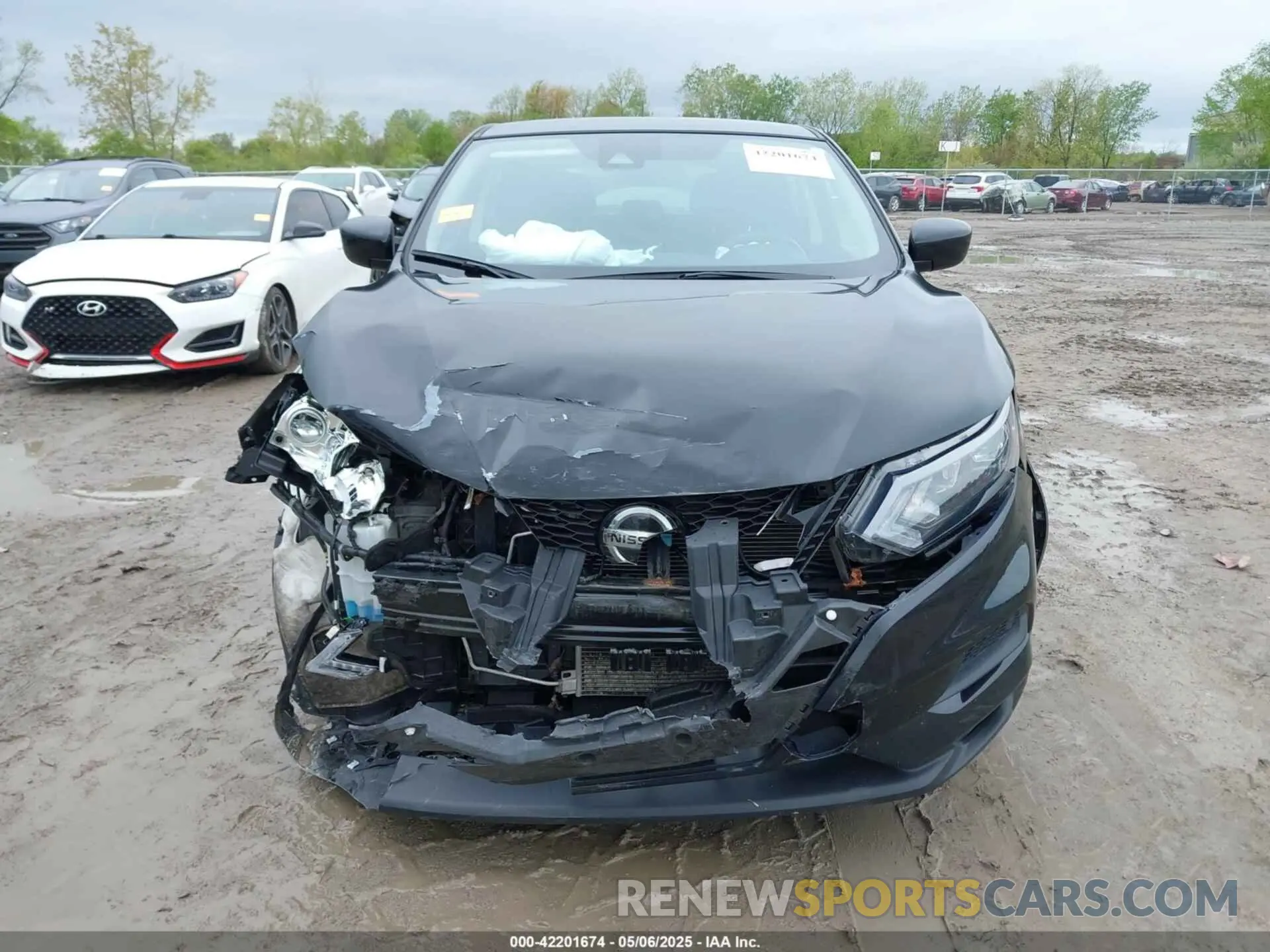 13 Photograph of a damaged car JN1BJ1AWXMW663869 NISSAN ROGUE SPORT 2021