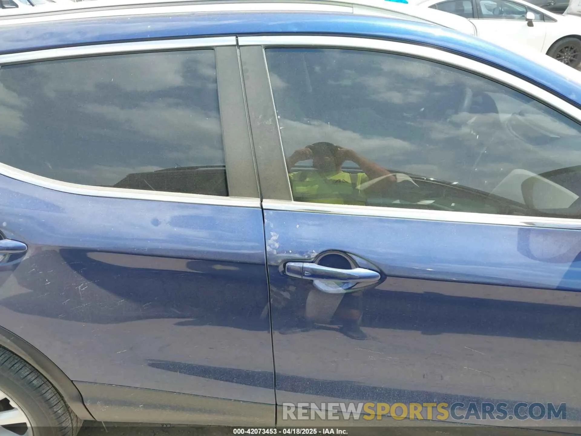 13 Photograph of a damaged car JN1BJ1BV4MW322456 NISSAN ROGUE SPORT 2021