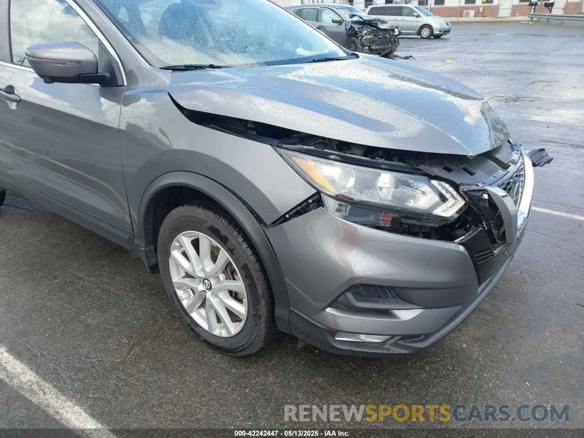 18 Photograph of a damaged car JN1BJ1BWXMW440150 NISSAN ROGUE SPORT 2021