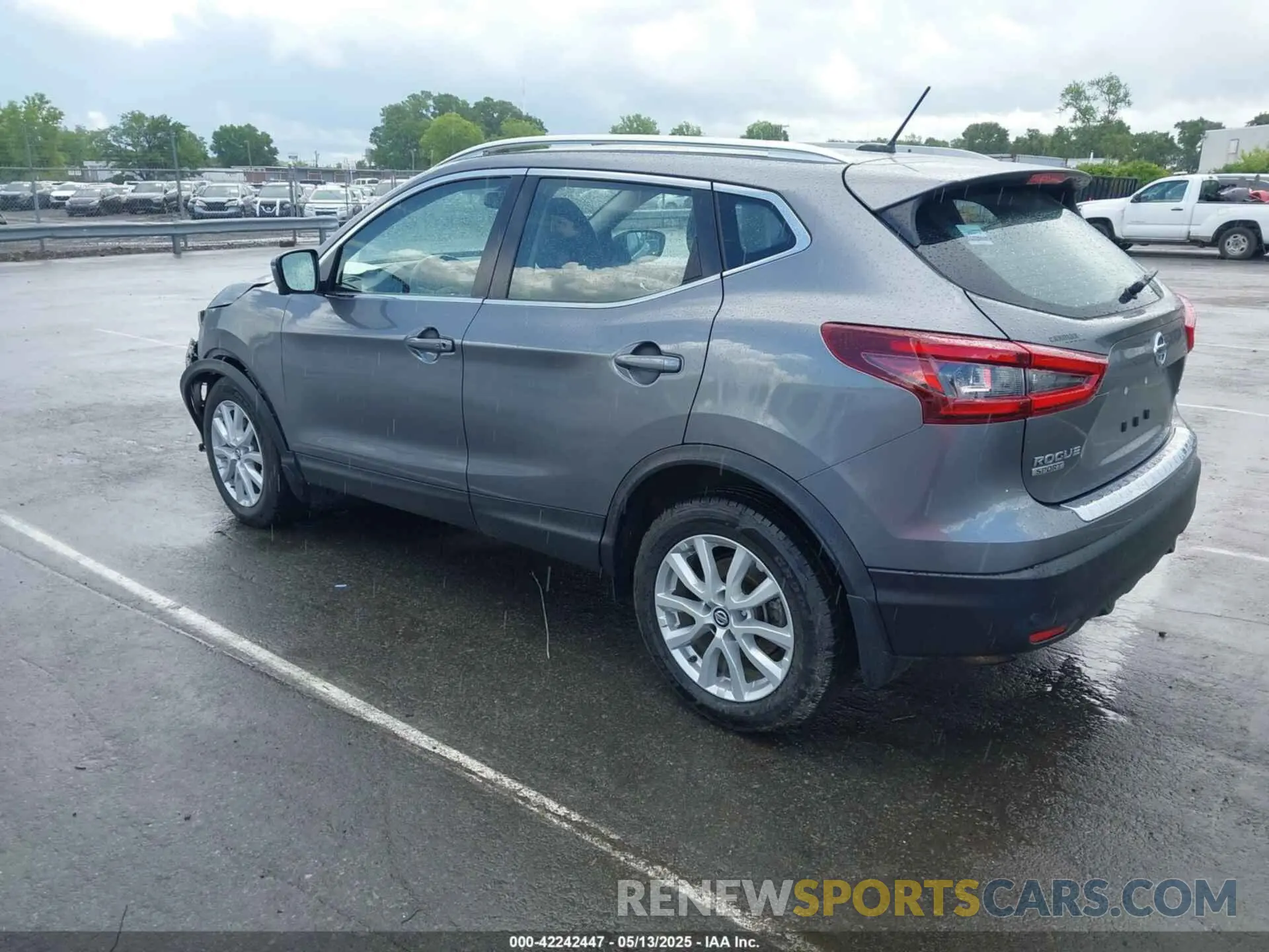 3 Photograph of a damaged car JN1BJ1BWXMW440150 NISSAN ROGUE SPORT 2021