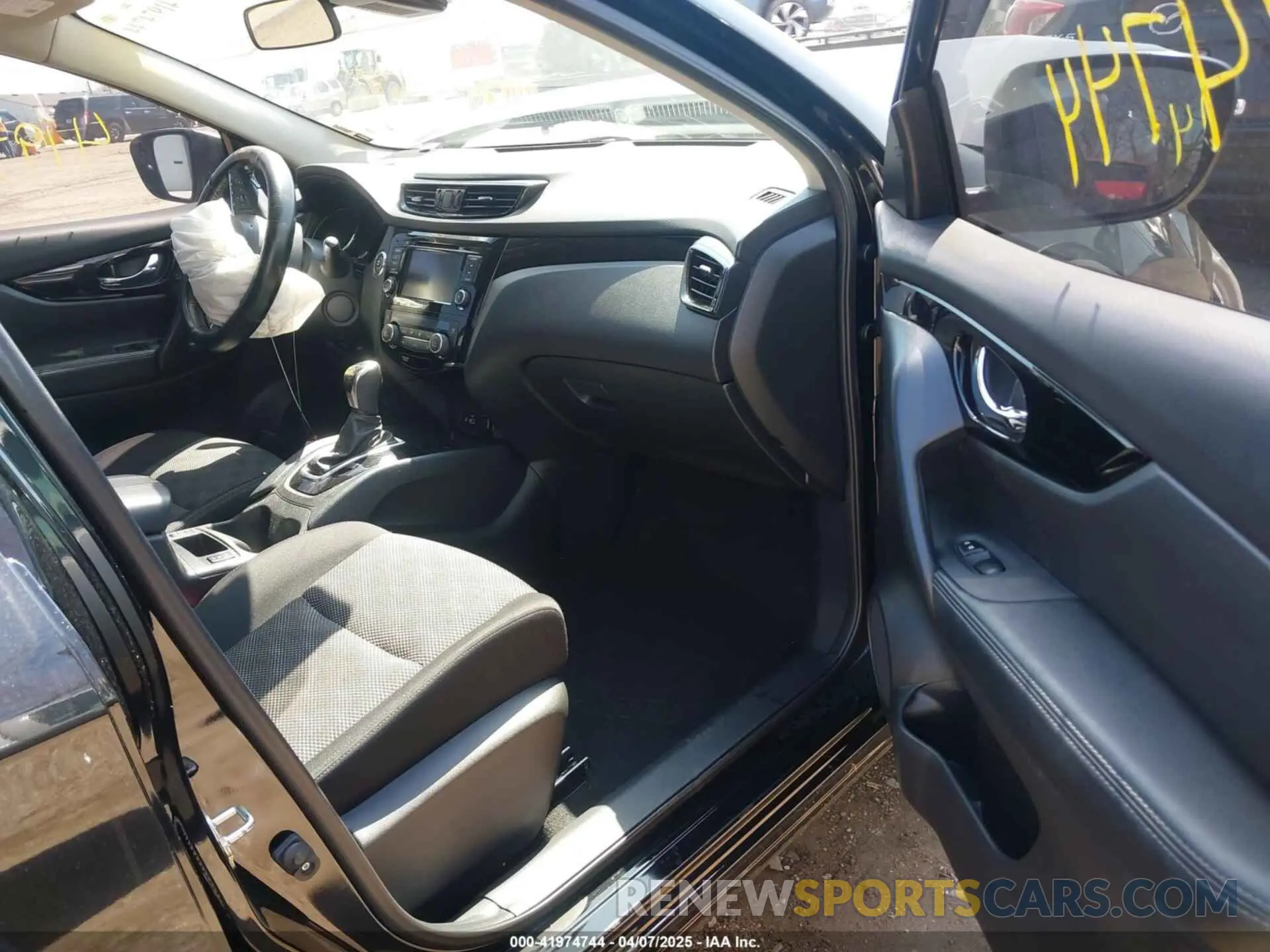 5 Фотография поврежденного автомобиля JN1BJ1BWXMW448085 NISSAN ROGUE SPORT 2021