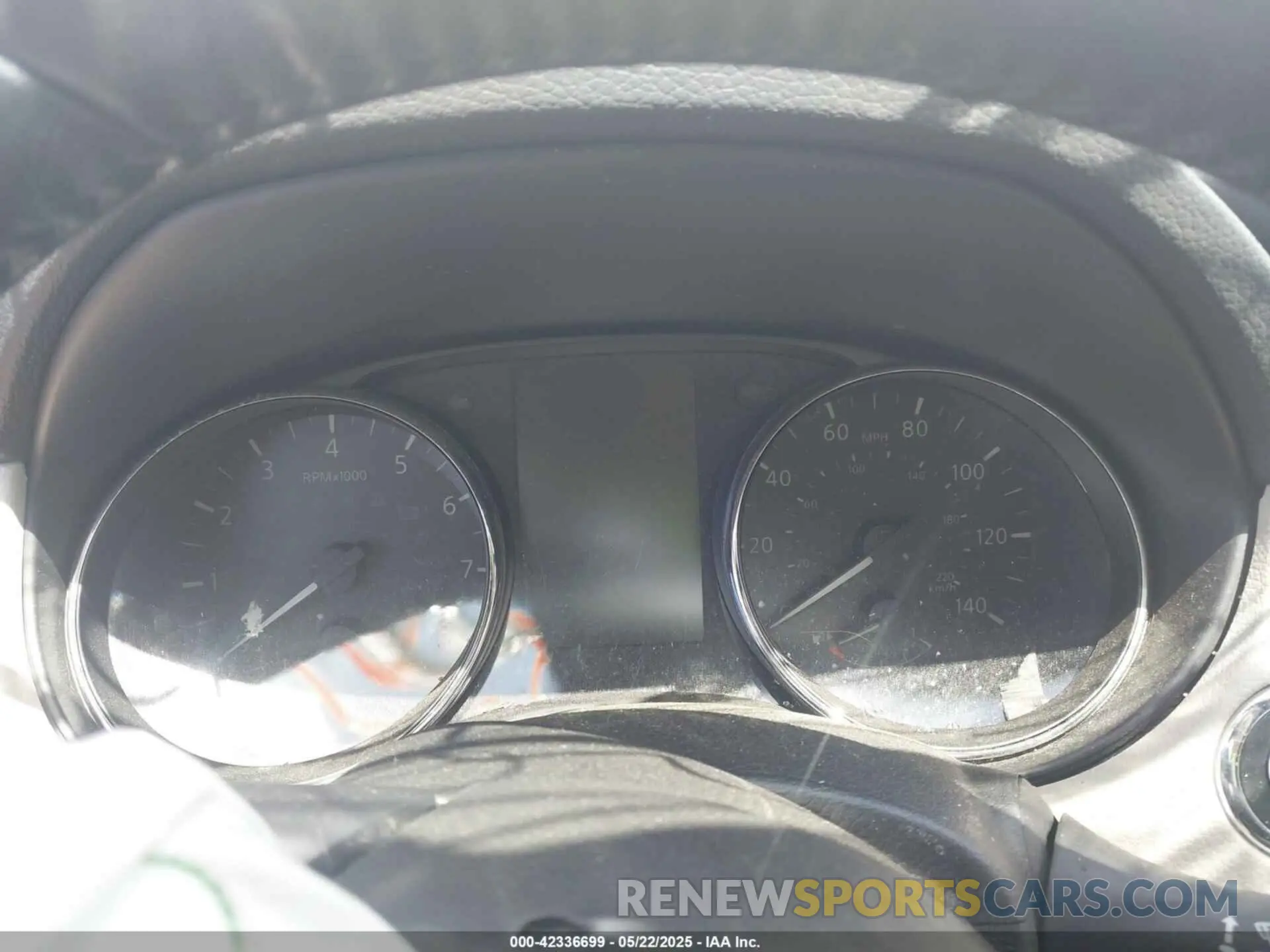 14 Фотография поврежденного автомобиля JN1BJ1CV1MW315852 NISSAN ROGUE SPORT 2021