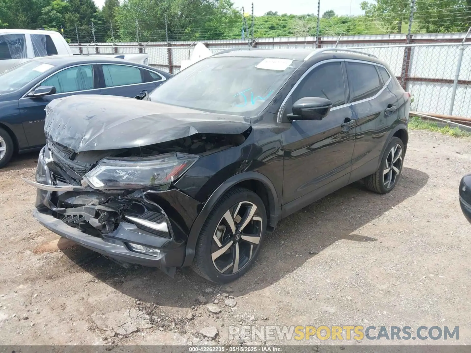 2 Photograph of a damaged car JN1BJ1CV8MW320692 NISSAN ROGUE SPORT 2021