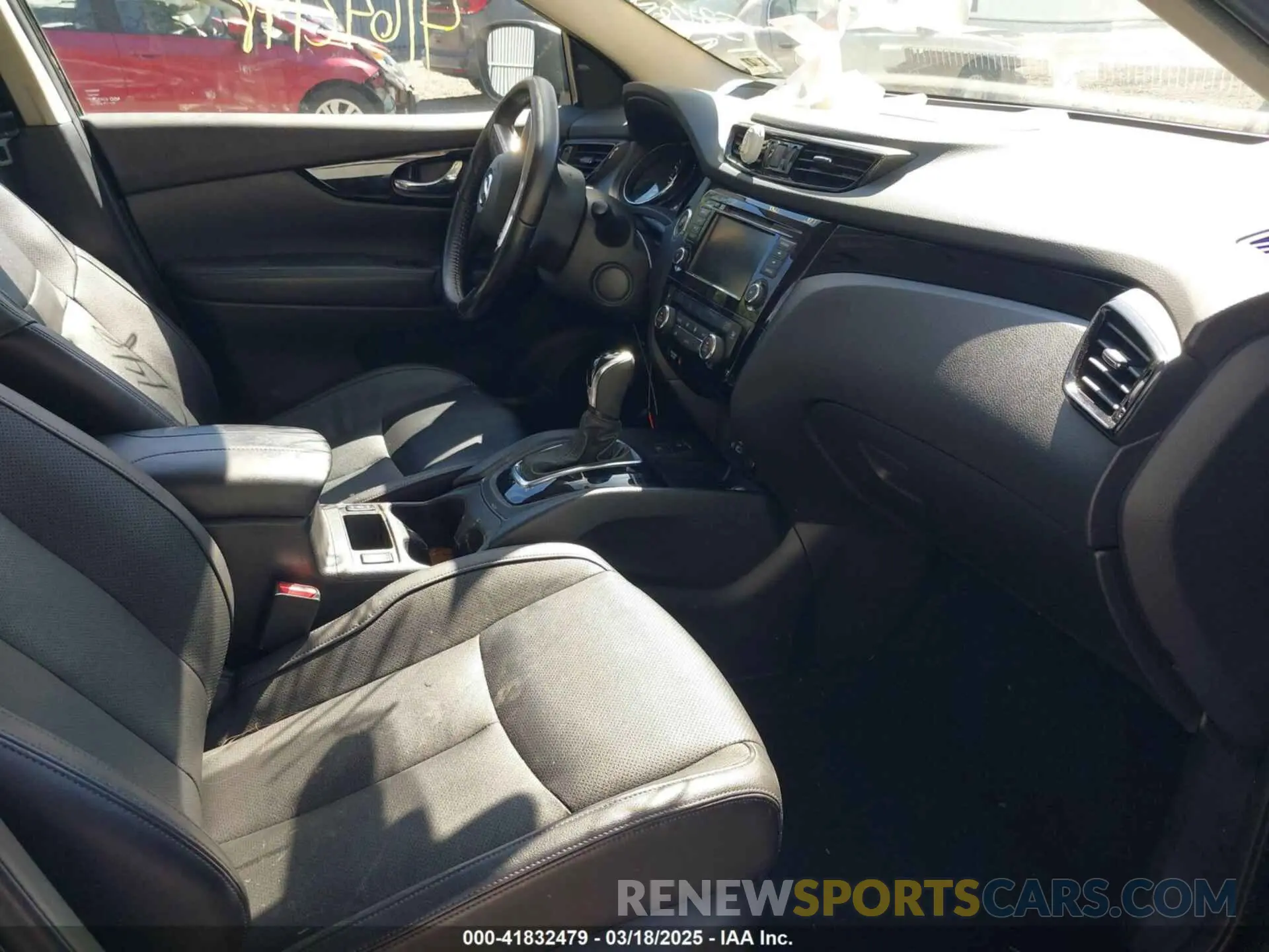 5 Photograph of a damaged car JN1BJ1CW0MW446280 NISSAN ROGUE SPORT 2021