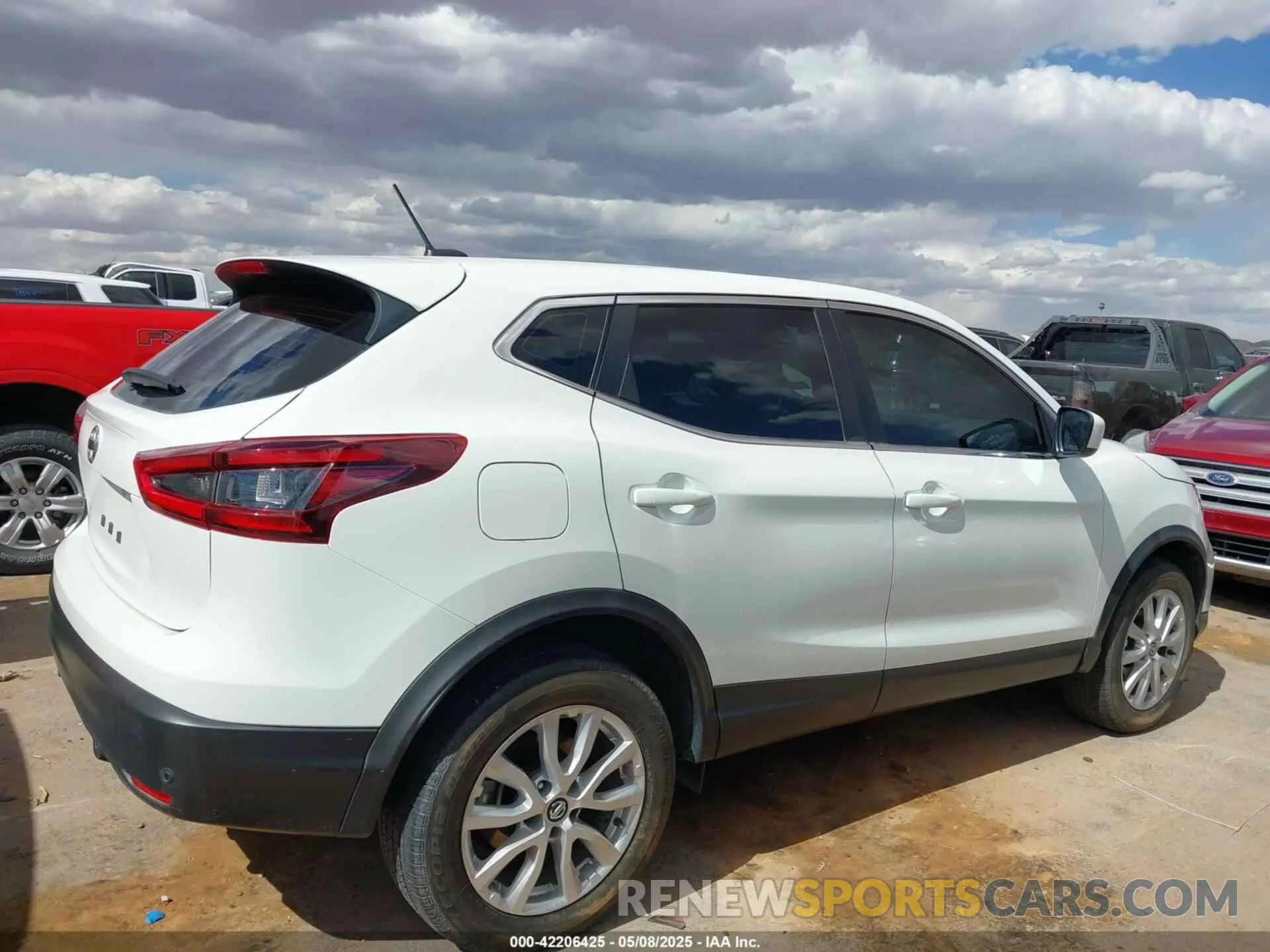 13 Фотография поврежденного автомобиля JN1BJ1AV4NW342483 NISSAN ROGUE SPORT 2022