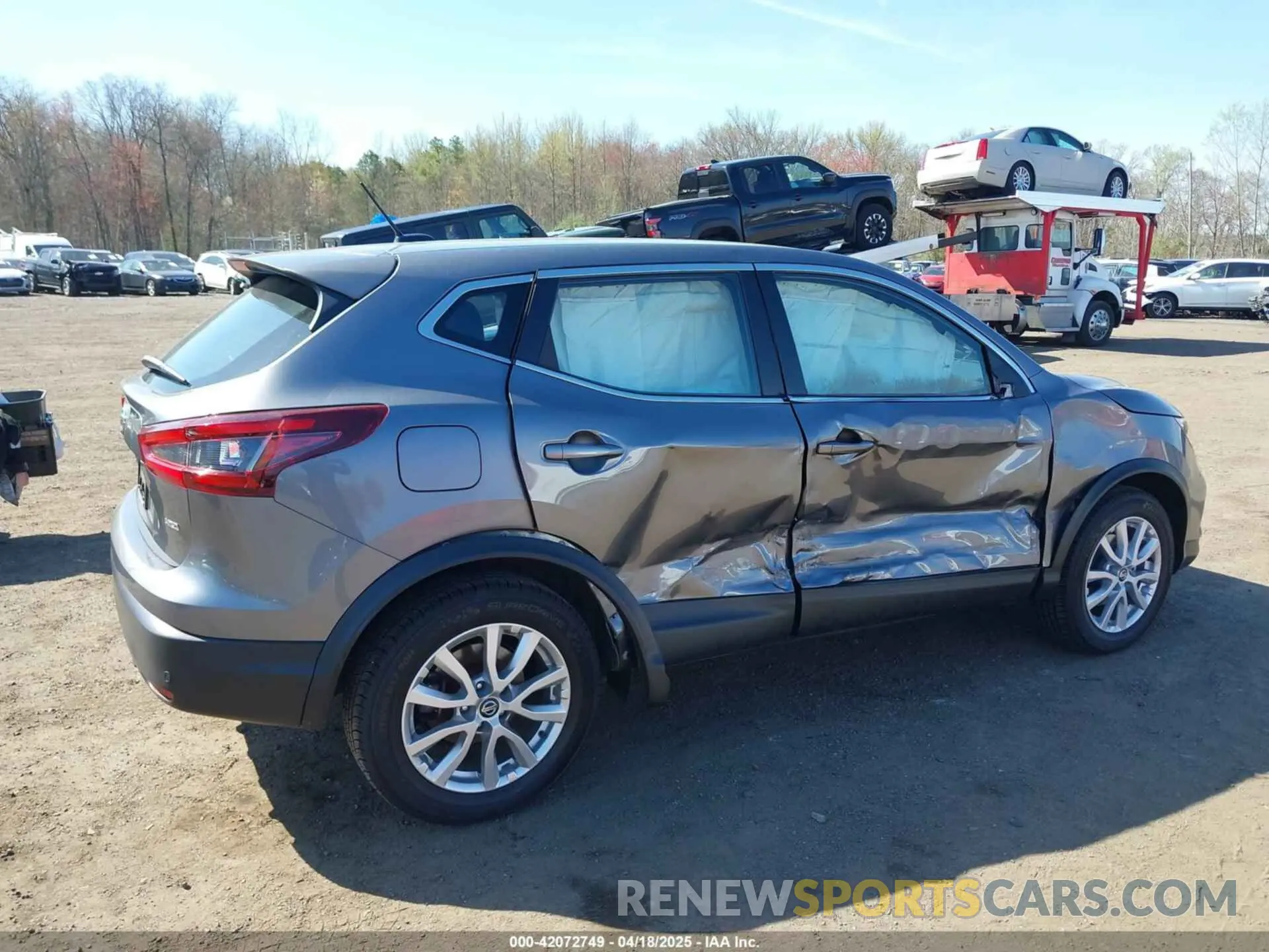 17 Photograph of a damaged car JN1BJ1AW4NW476659 NISSAN ROGUE SPORT 2022