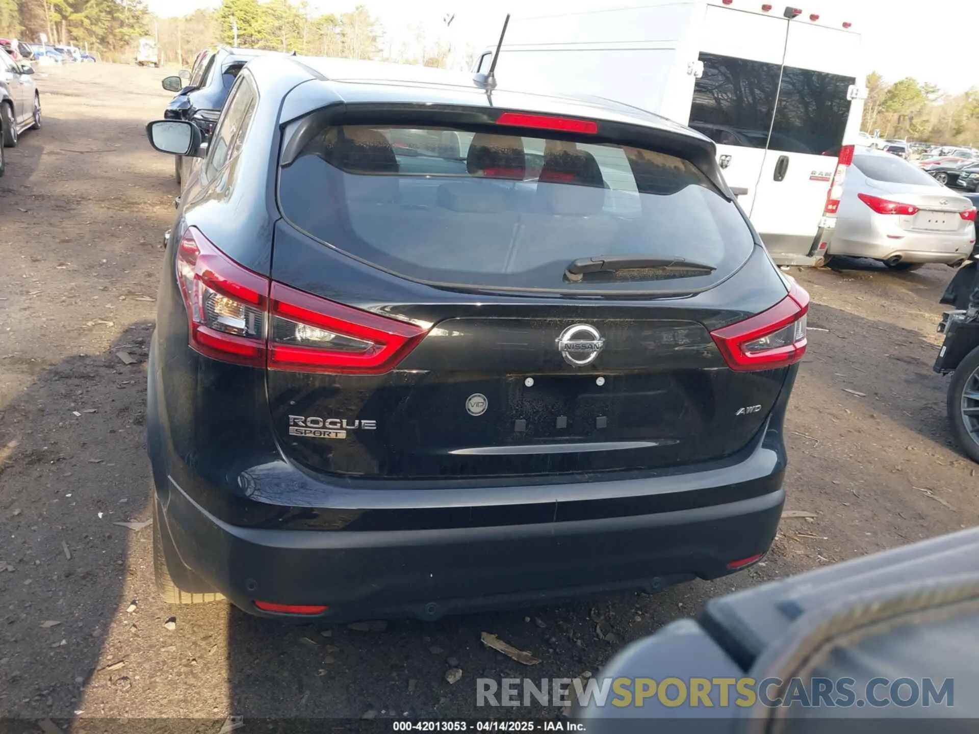 16 Photograph of a damaged car JN1BJ1AW5NW478887 NISSAN ROGUE SPORT 2022