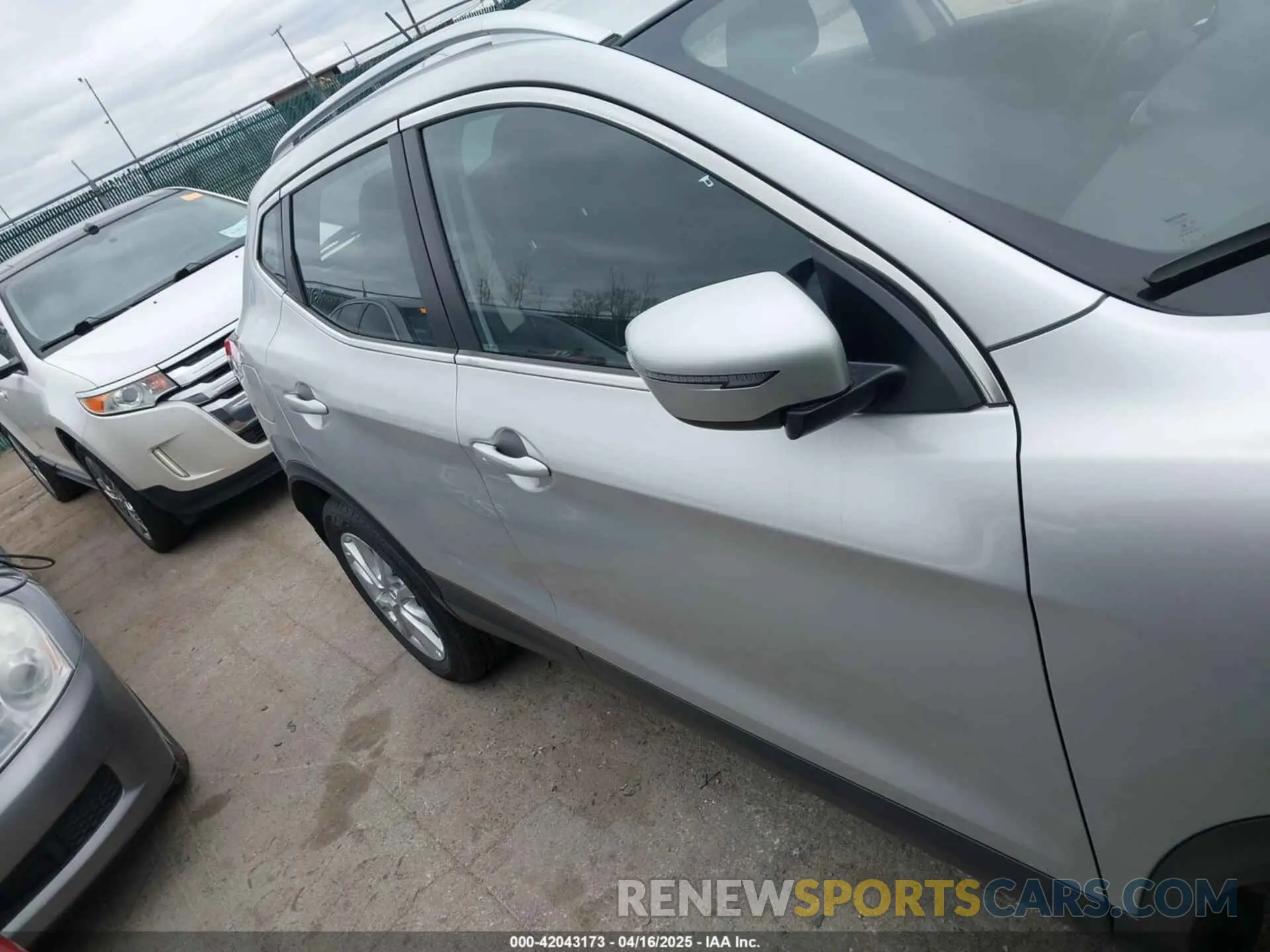 13 Фотография поврежденного автомобиля JN1BJ1BW3NW680142 NISSAN ROGUE SPORT 2022