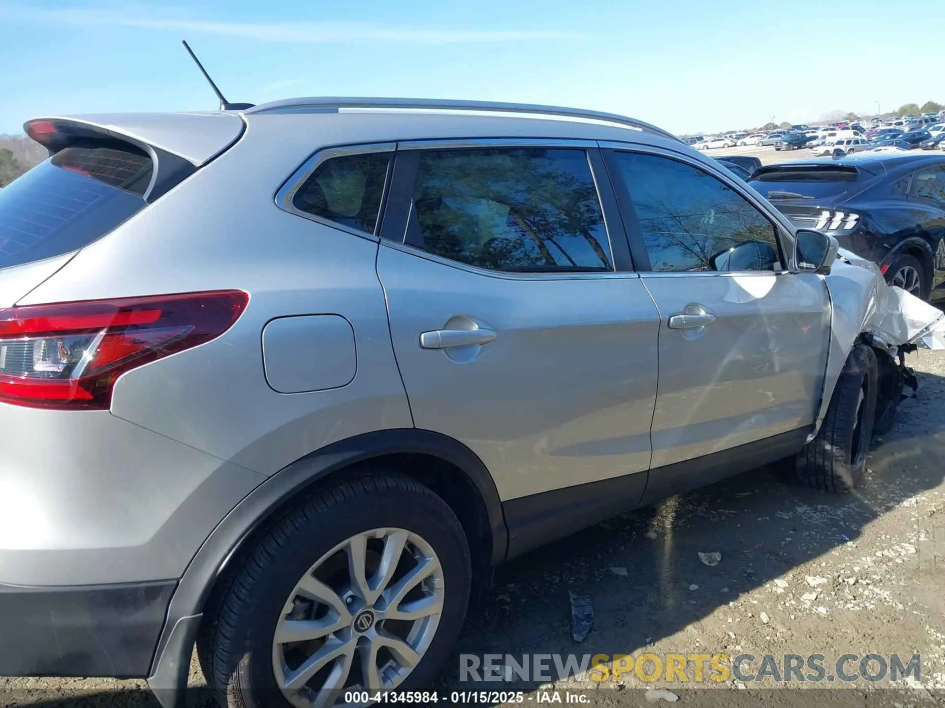 12 Фотография поврежденного автомобиля JN1BJ1BW6NW490108 NISSAN ROGUE SPORT 2022