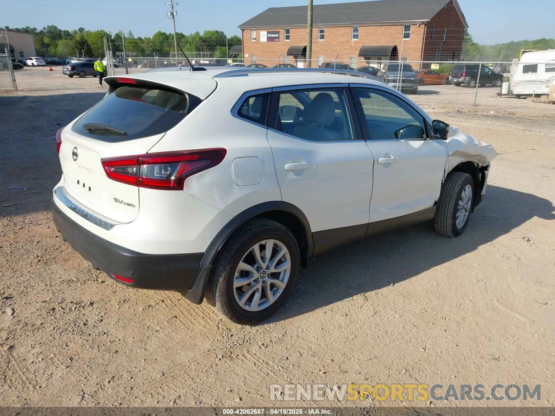 4 Photograph of a damaged car JN1BJ1BW9NW490359 NISSAN ROGUE SPORT 2022