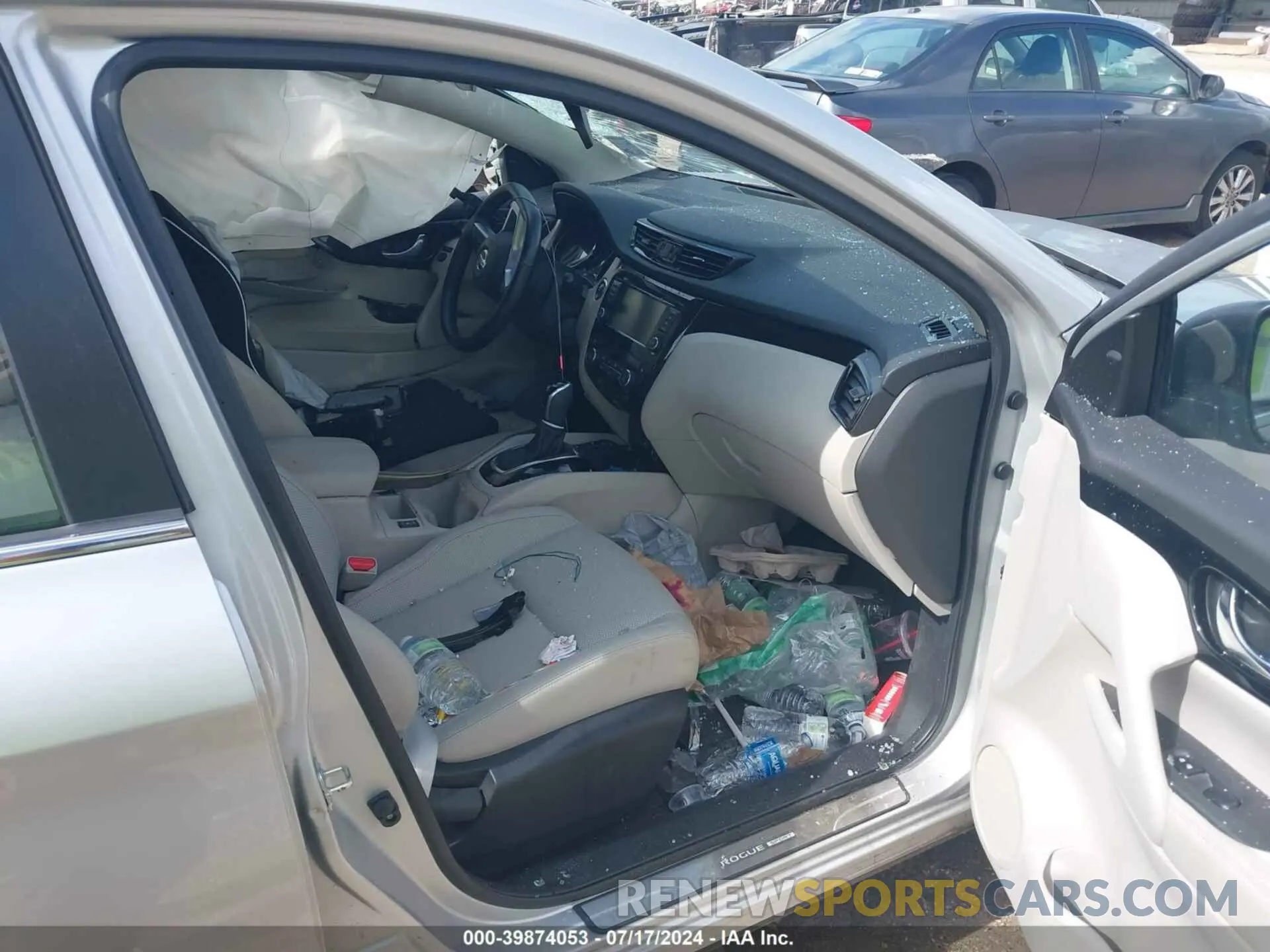 5 Photograph of a damaged car JN1BJ1CV8NW341284 NISSAN ROGUE SPORT 2022