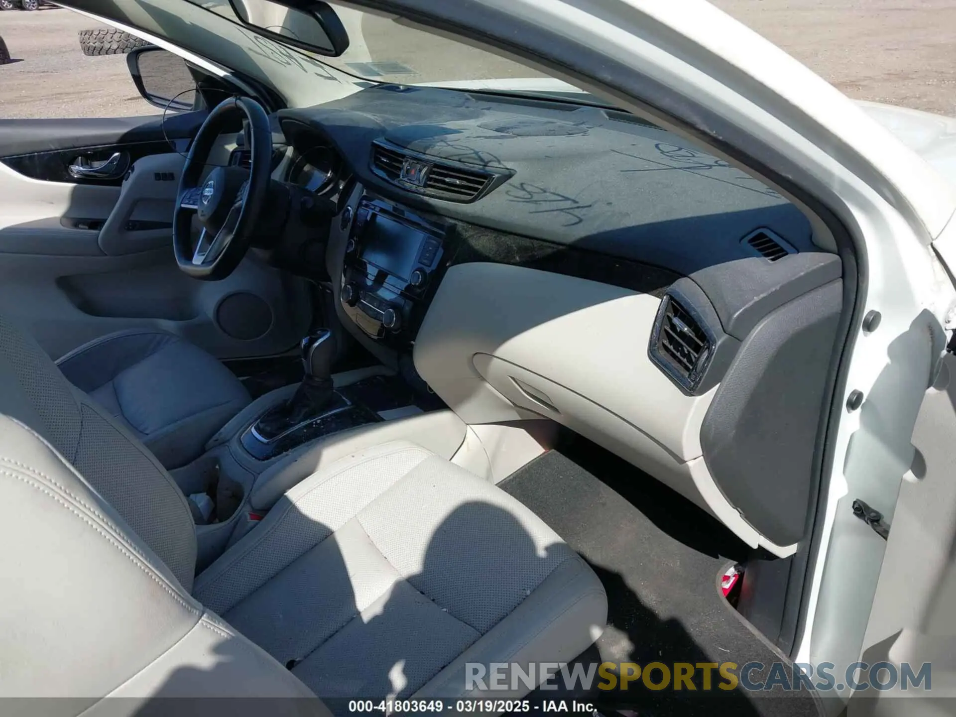 5 Photograph of a damaged car JN1BJ1CW5NW681176 NISSAN ROGUE SPORT 2022