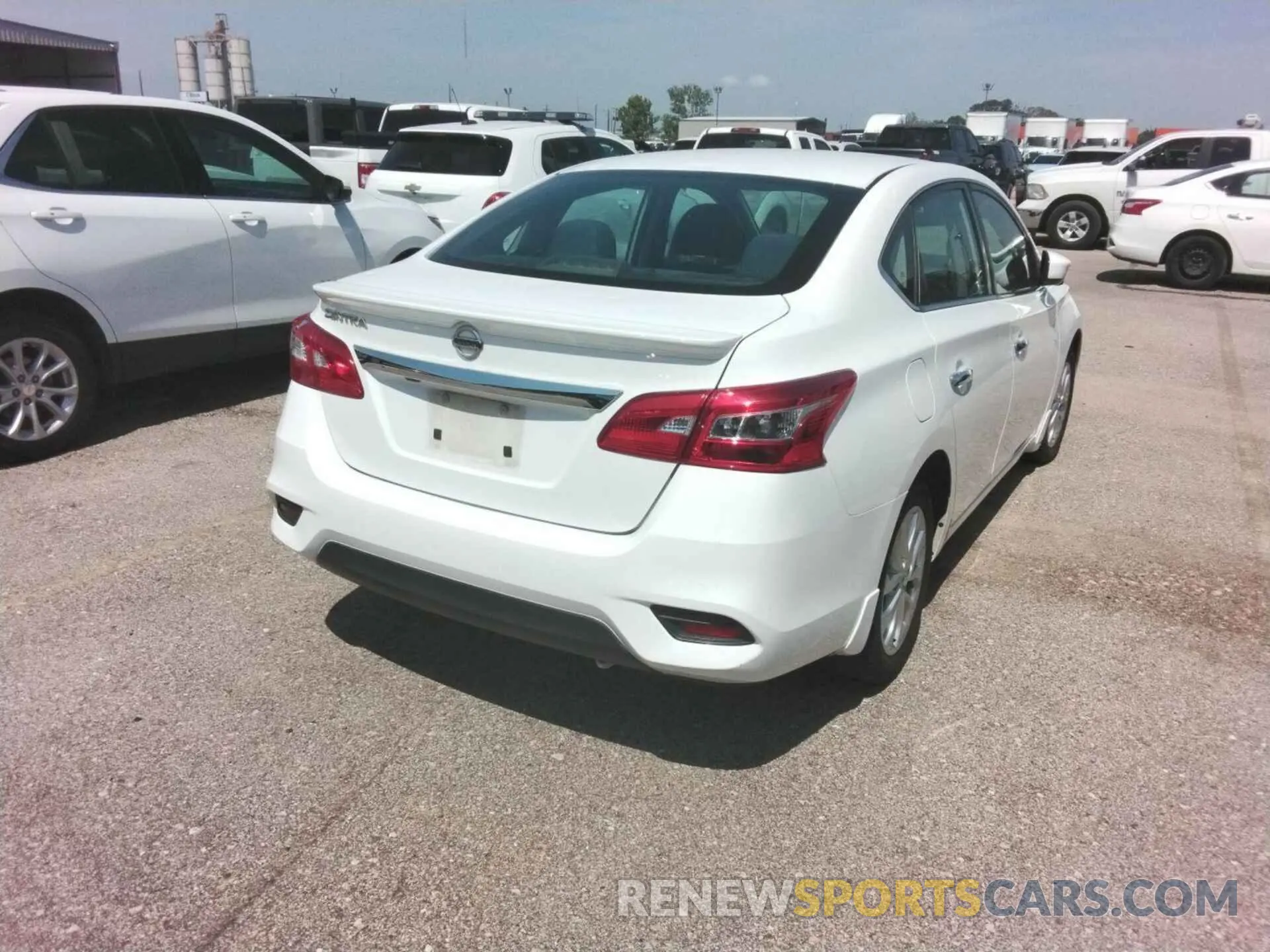 16 Photograph of a damaged car 3N1AB7AP0KY252572 NISSAN SENTRA 2019