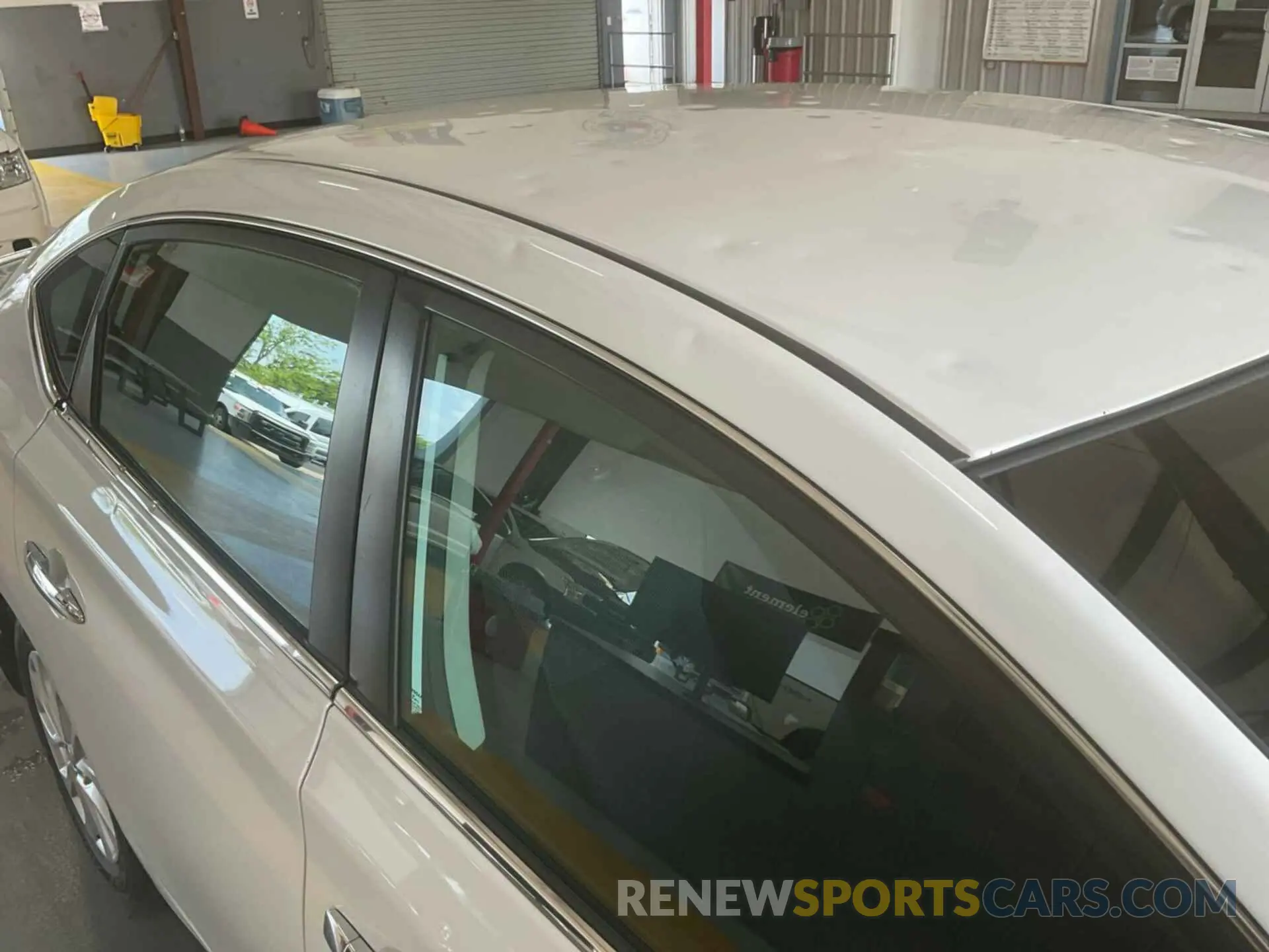 28 Photograph of a damaged car 3N1AB7AP0KY252572 NISSAN SENTRA 2019