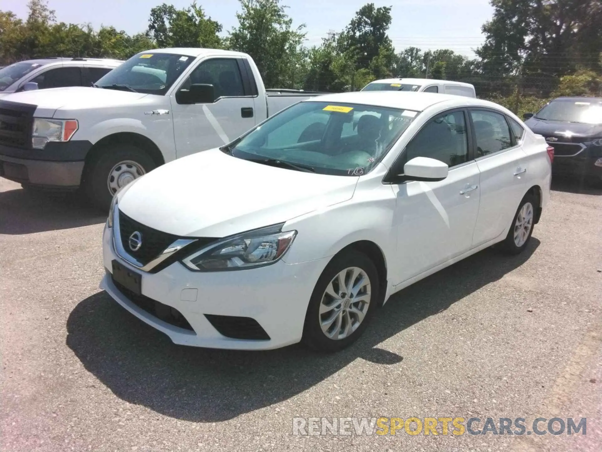 8 Photograph of a damaged car 3N1AB7AP0KY252572 NISSAN SENTRA 2019
