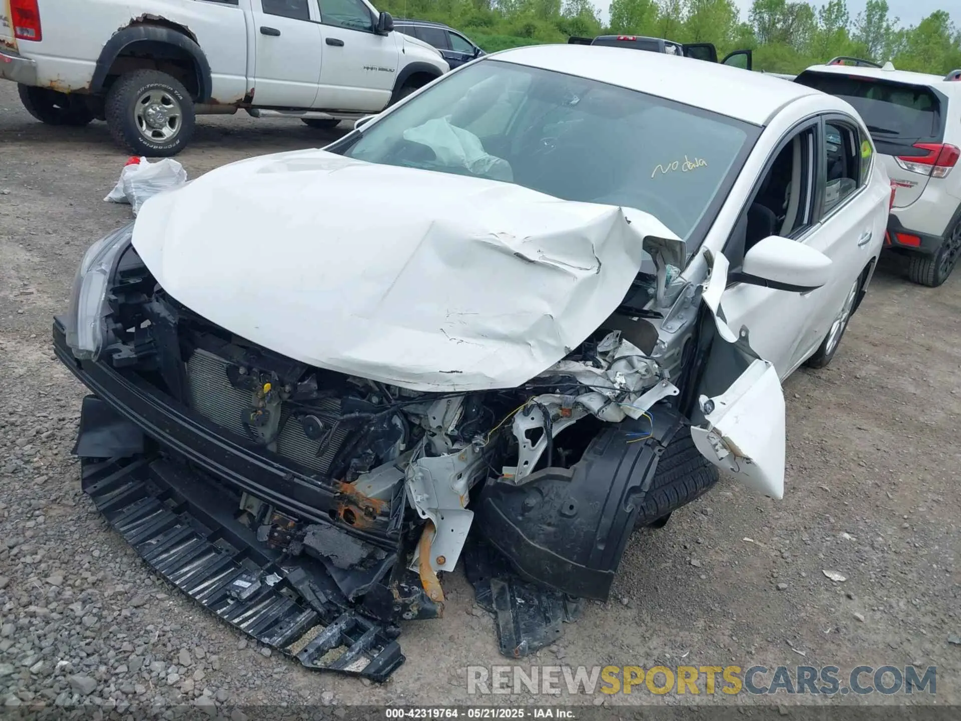 6 Фотография поврежденного автомобиля 3N1AB7AP0KY259361 NISSAN SENTRA 2019