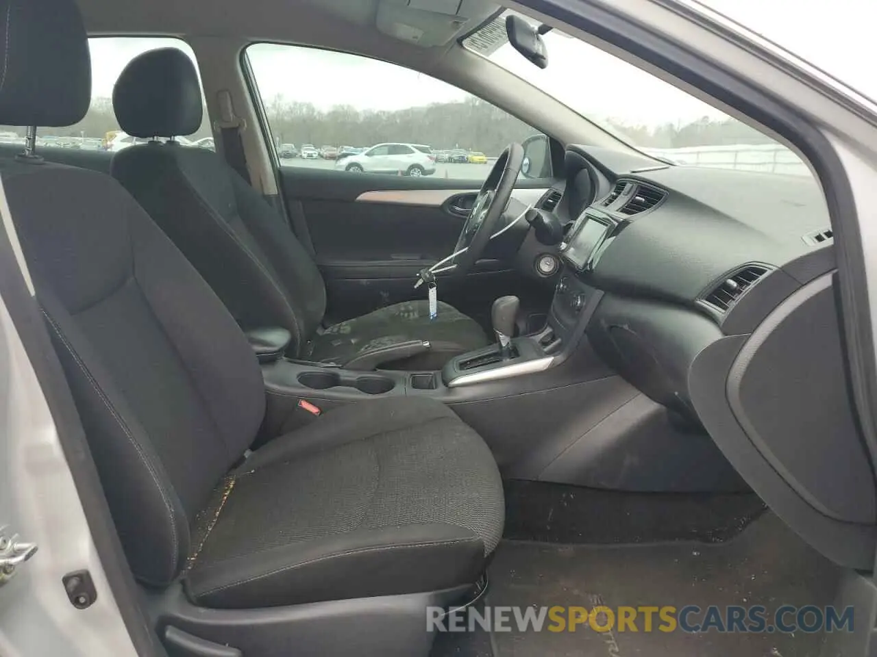7 Photograph of a damaged car 3N1AB7AP0KY263426 NISSAN SENTRA 2019