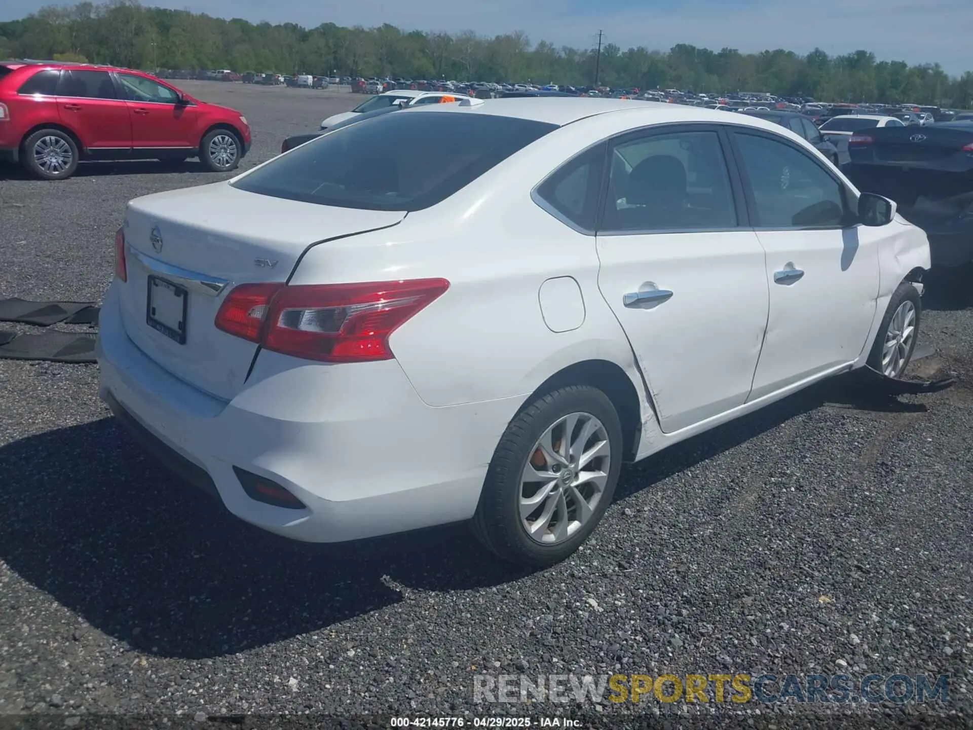 4 Фотография поврежденного автомобиля 3N1AB7AP0KY275656 NISSAN SENTRA 2019