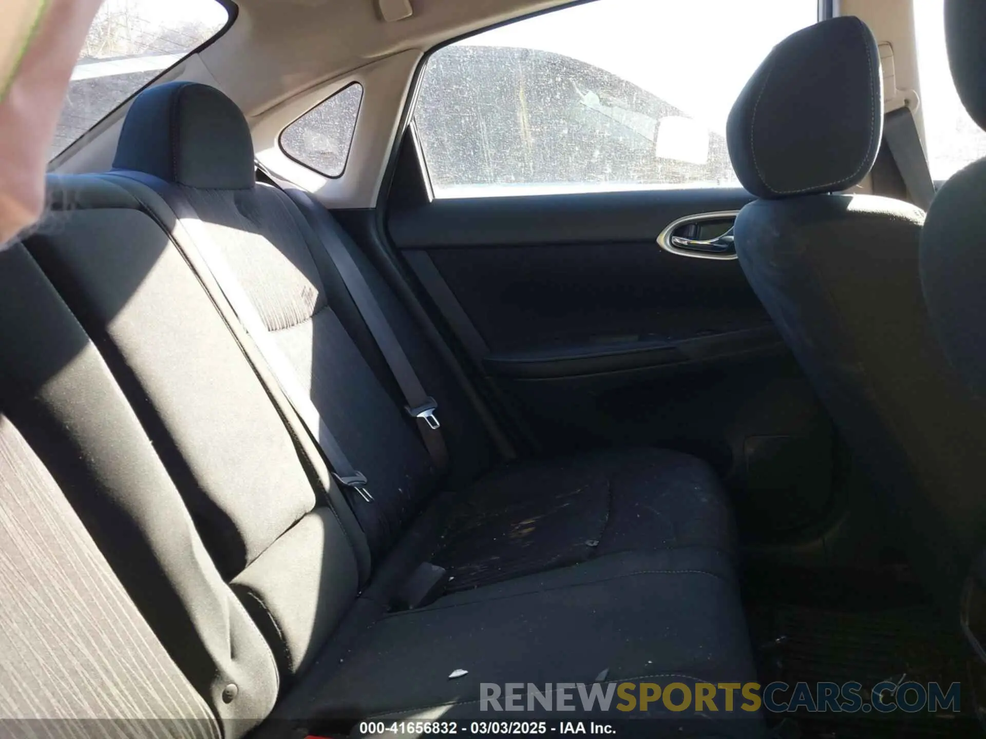 8 Photograph of a damaged car 3N1AB7AP0KY317033 NISSAN SENTRA 2019