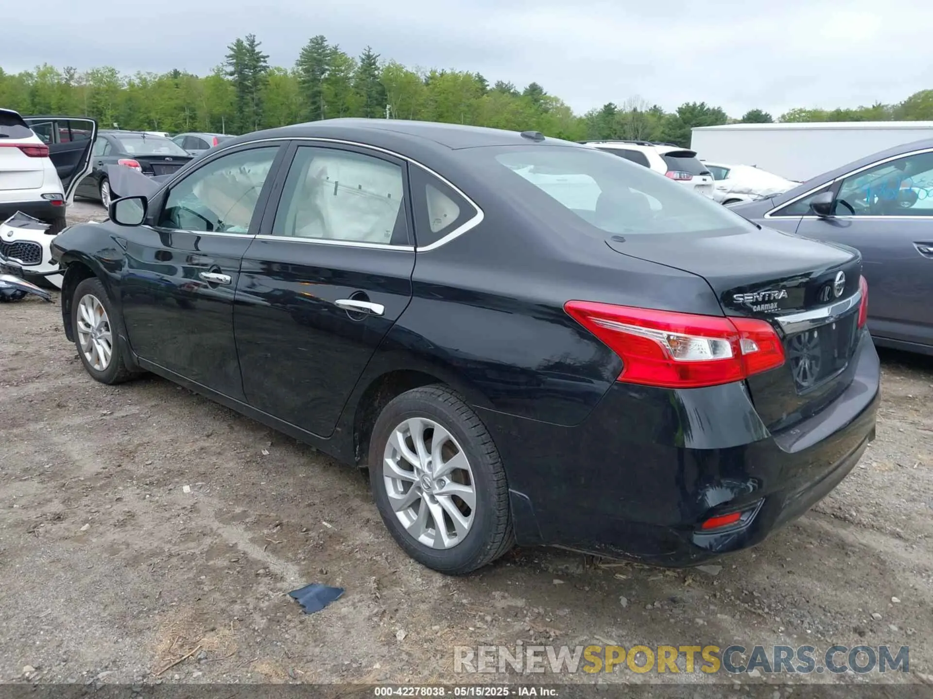 3 Фотография поврежденного автомобиля 3N1AB7AP0KY317744 NISSAN SENTRA 2019