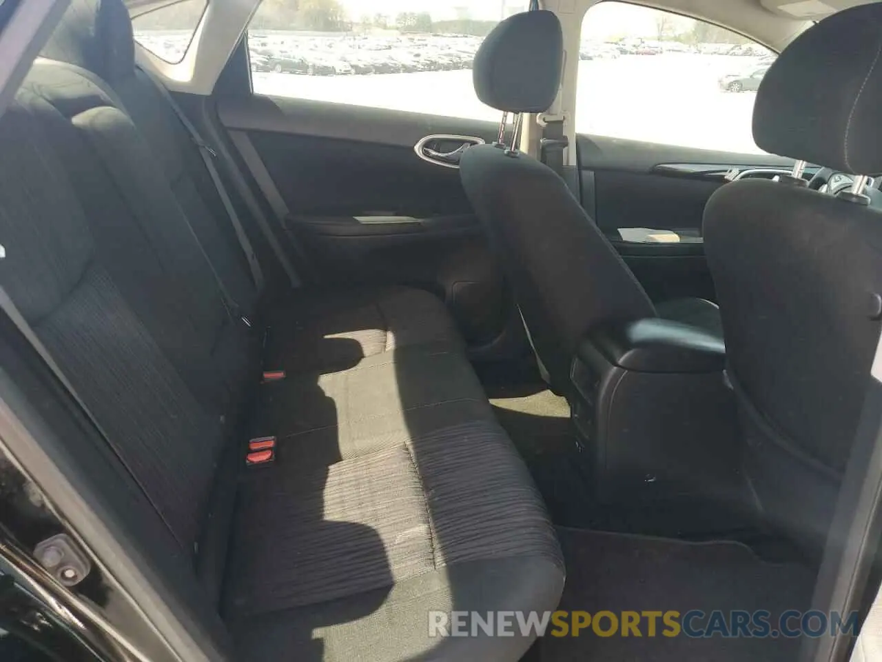 11 Photograph of a damaged car 3N1AB7AP0KY371741 NISSAN SENTRA 2019