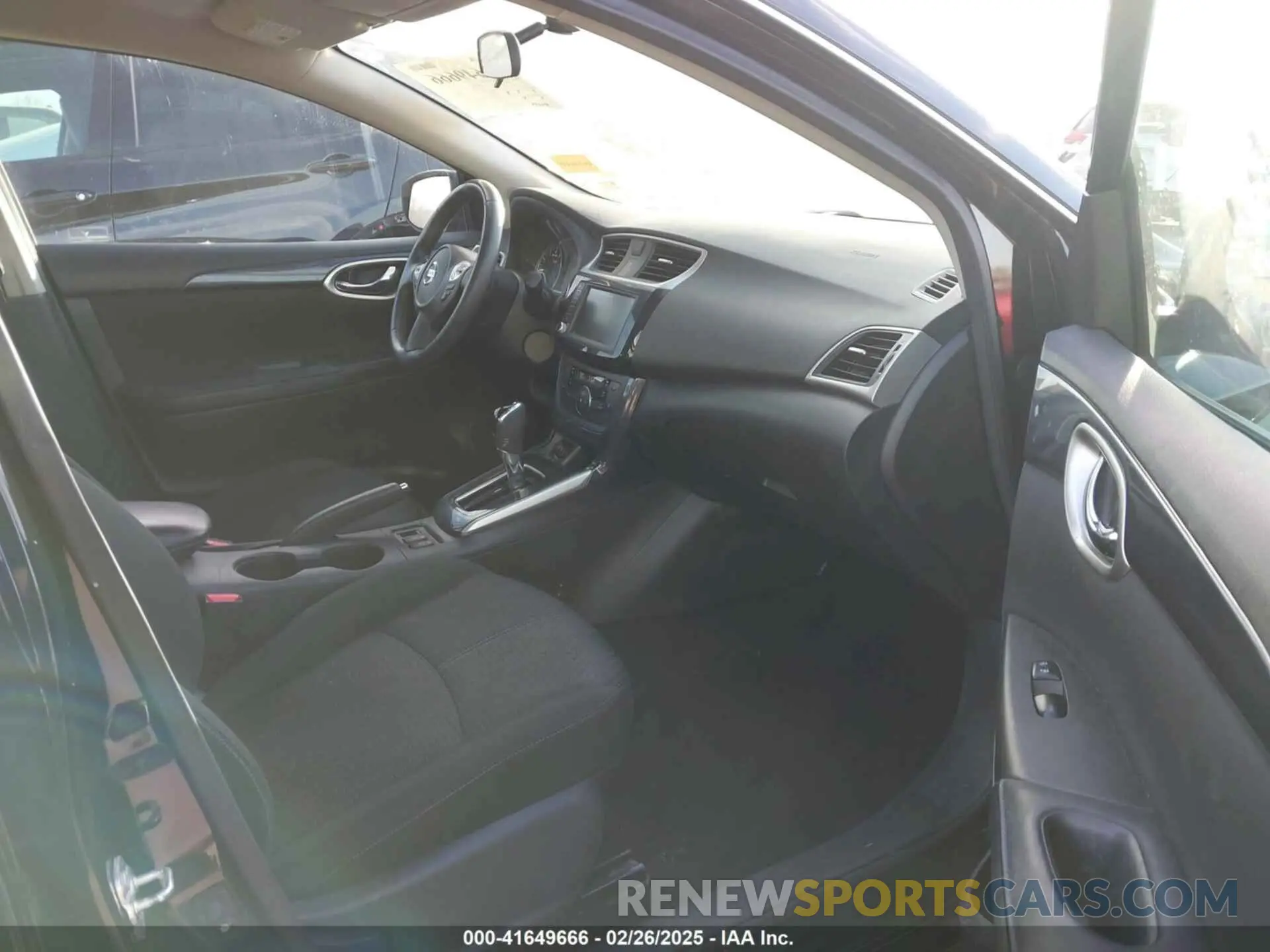 5 Photograph of a damaged car 3N1AB7AP0KY373618 NISSAN SENTRA 2019
