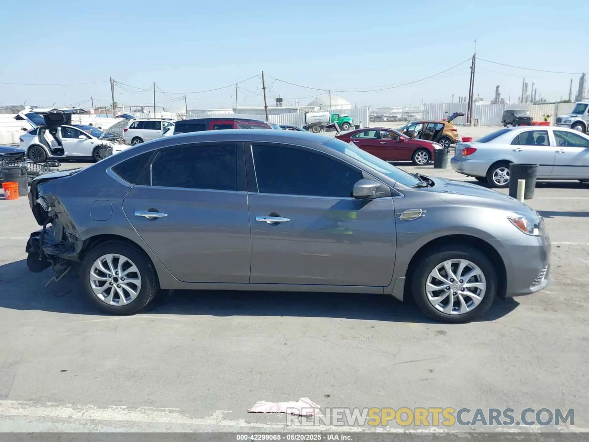 13 Photograph of a damaged car 3N1AB7AP0KY377054 NISSAN SENTRA 2019