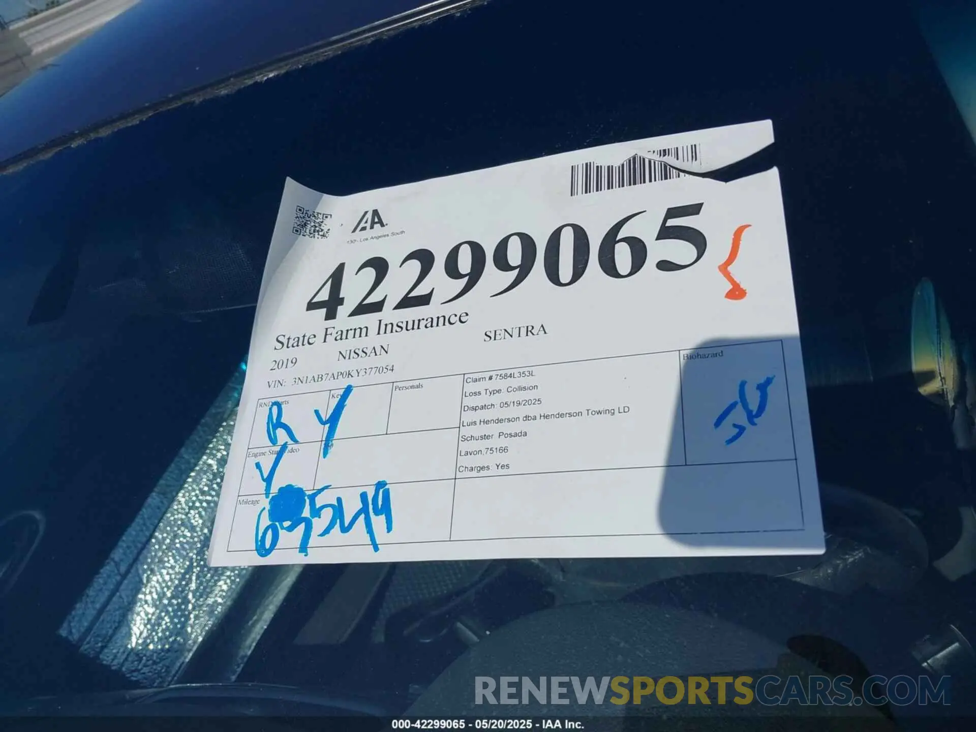 17 Photograph of a damaged car 3N1AB7AP0KY377054 NISSAN SENTRA 2019