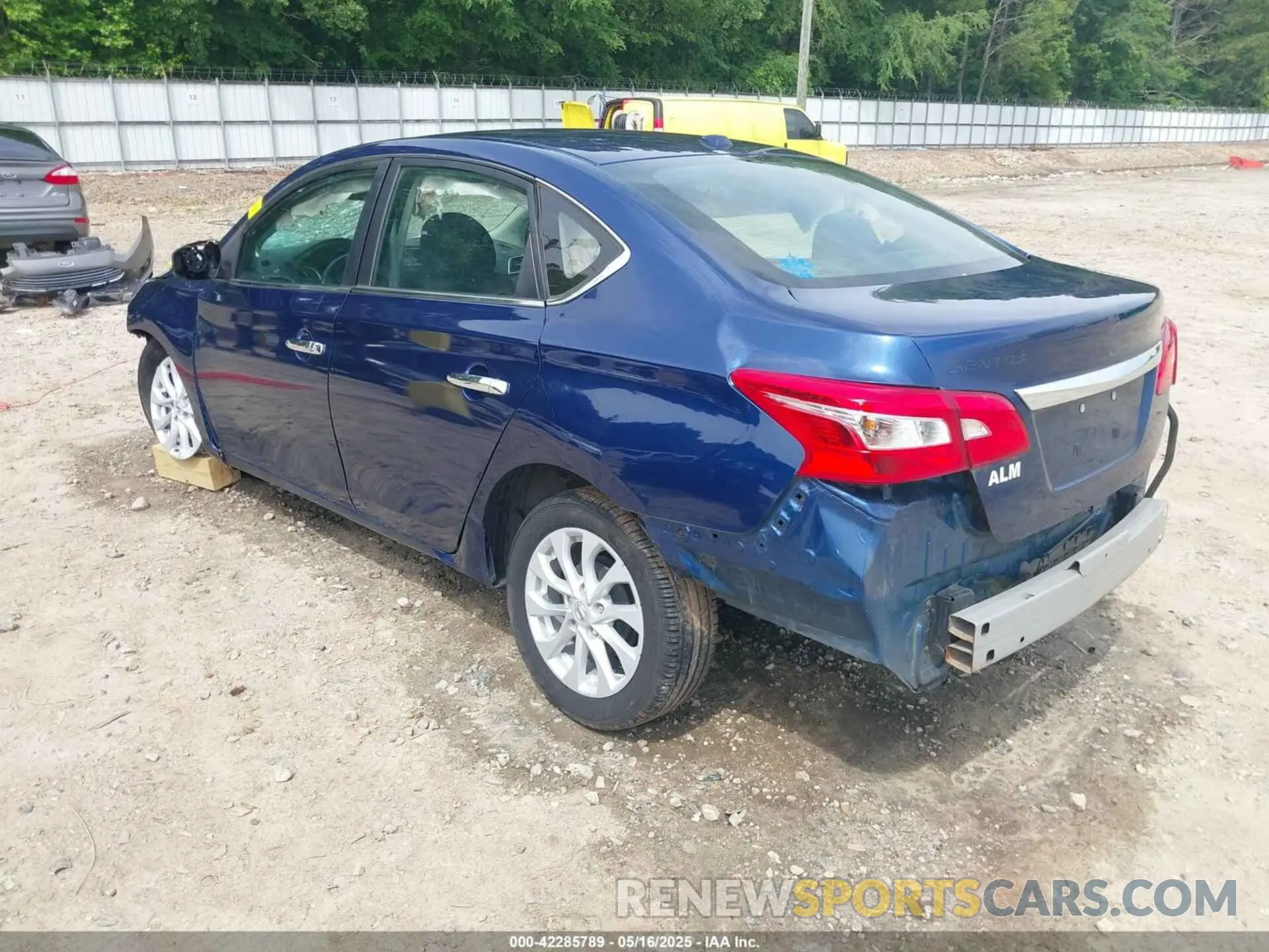 3 Фотография поврежденного автомобиля 3N1AB7AP0KY431422 NISSAN SENTRA 2019