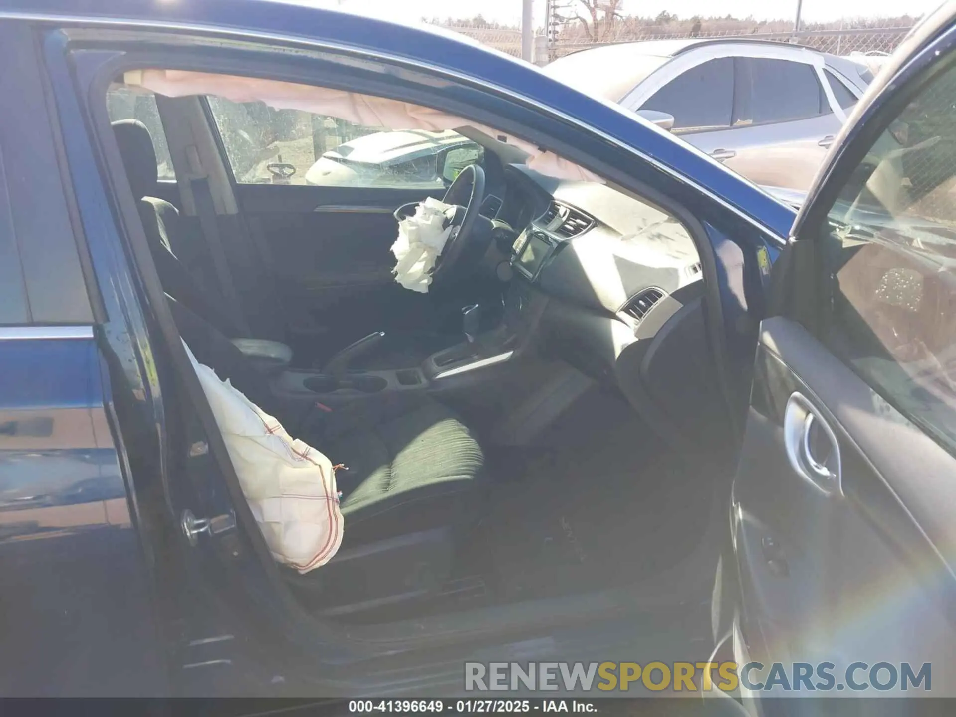 5 Photograph of a damaged car 3N1AB7AP0KY444980 NISSAN SENTRA 2019