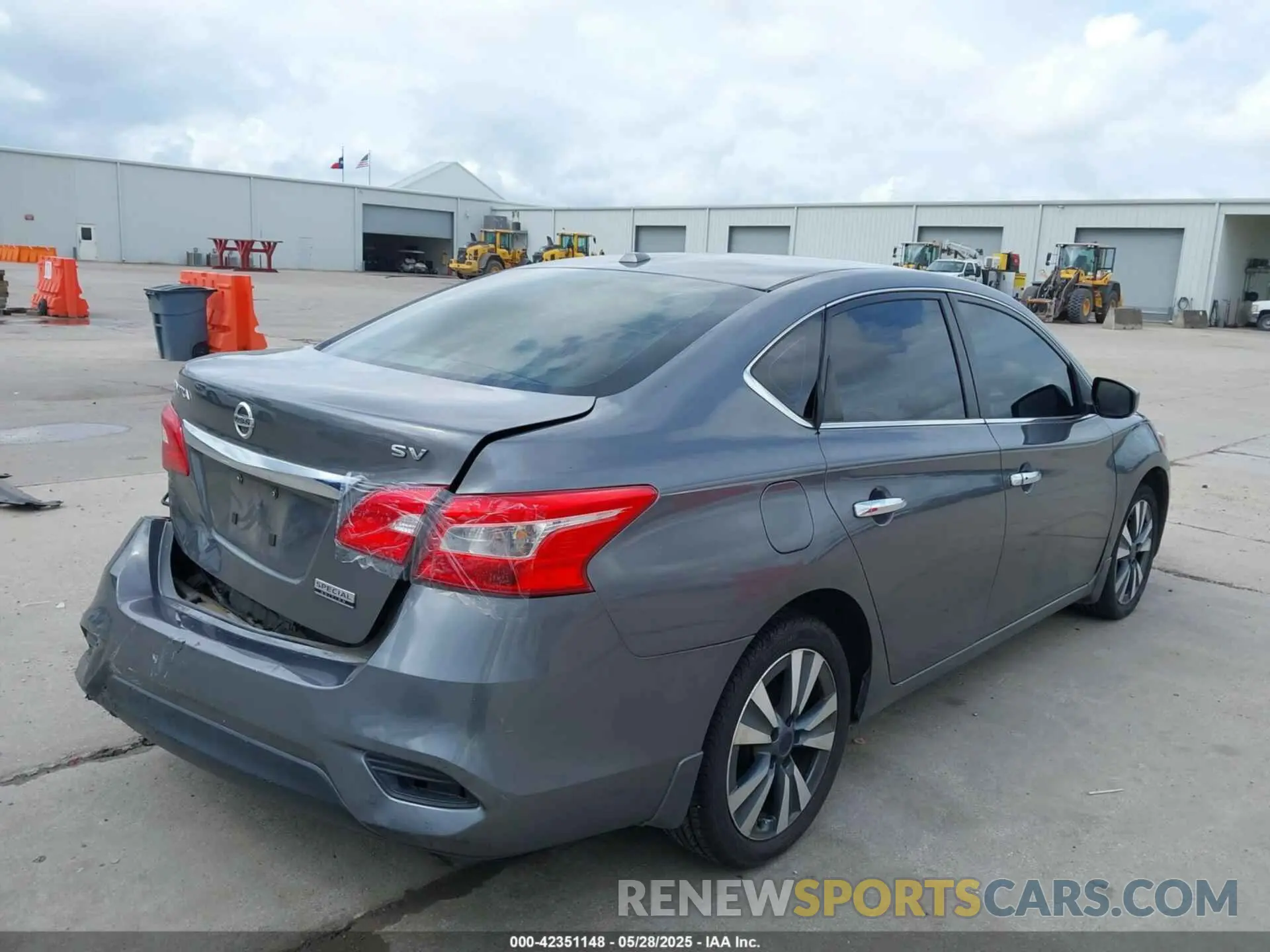 4 Photograph of a damaged car 3N1AB7AP0KY453369 NISSAN SENTRA 2019