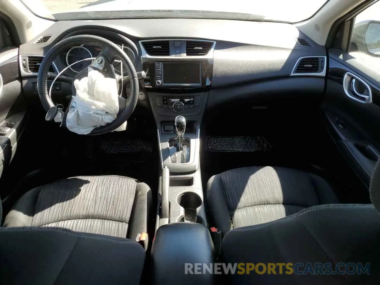 8 Photograph of a damaged car 3N1AB7AP1KY235201 NISSAN SENTRA 2019