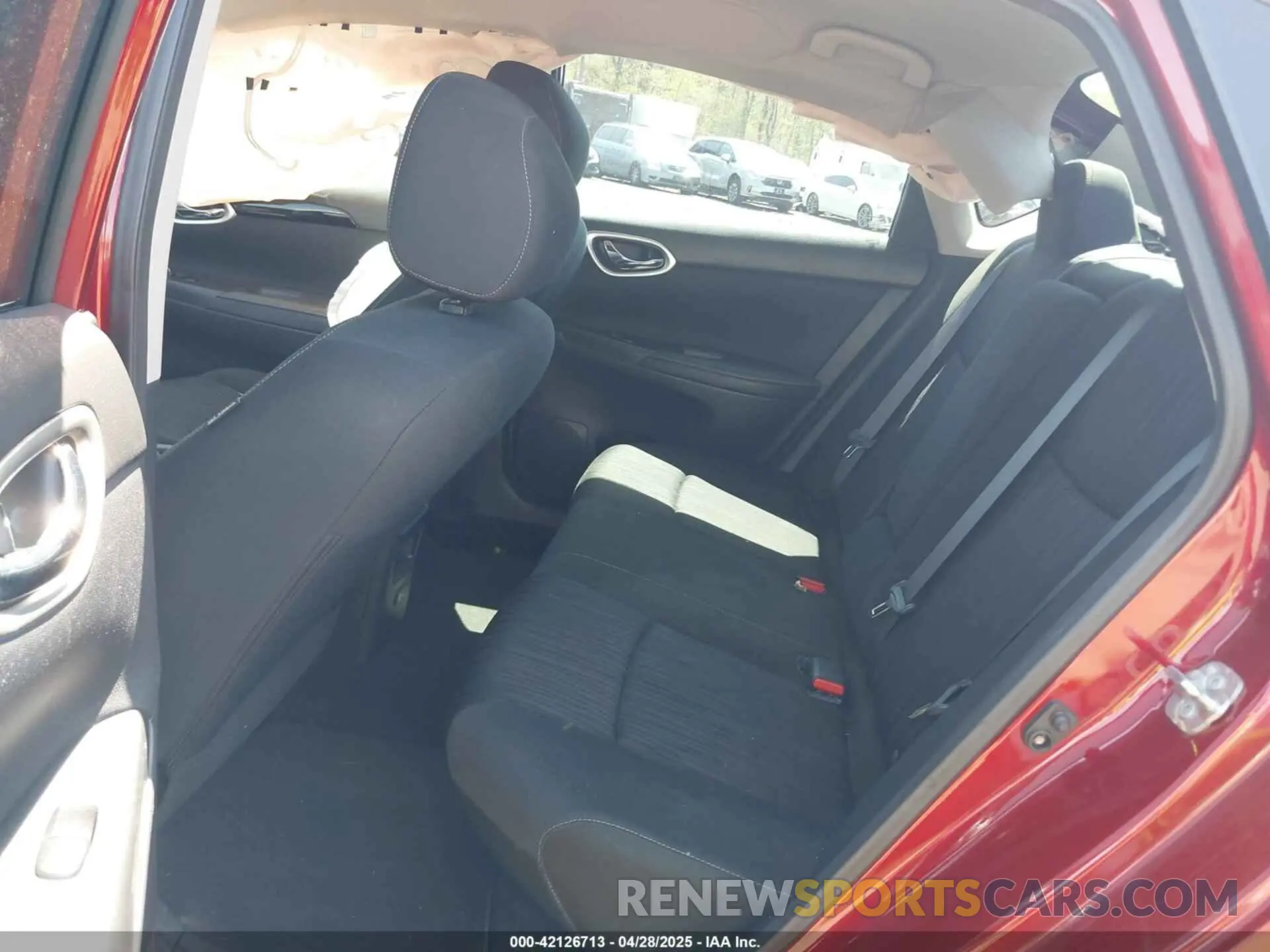 8 Фотография поврежденного автомобиля 3N1AB7AP1KY273950 NISSAN SENTRA 2019