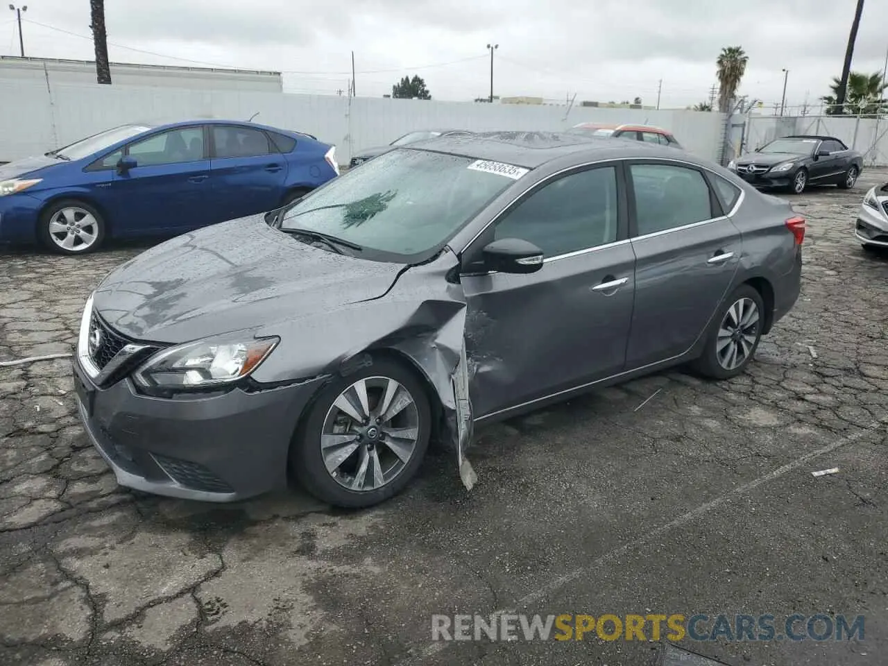 1 Фотография поврежденного автомобиля 3N1AB7AP1KY276301 NISSAN SENTRA 2019