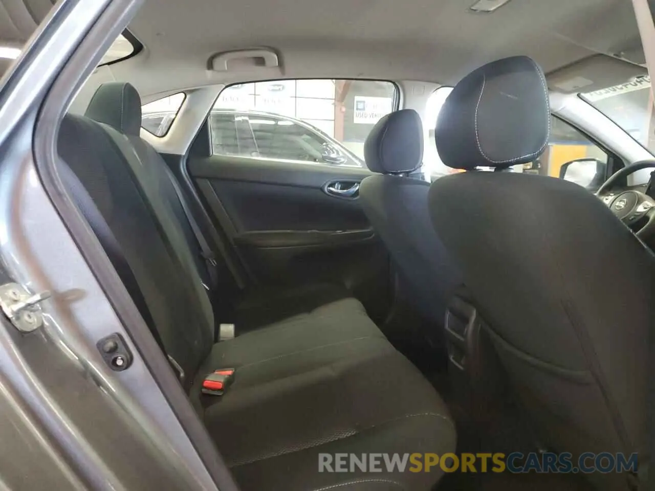 10 Photograph of a damaged car 3N1AB7AP1KY337162 NISSAN SENTRA 2019