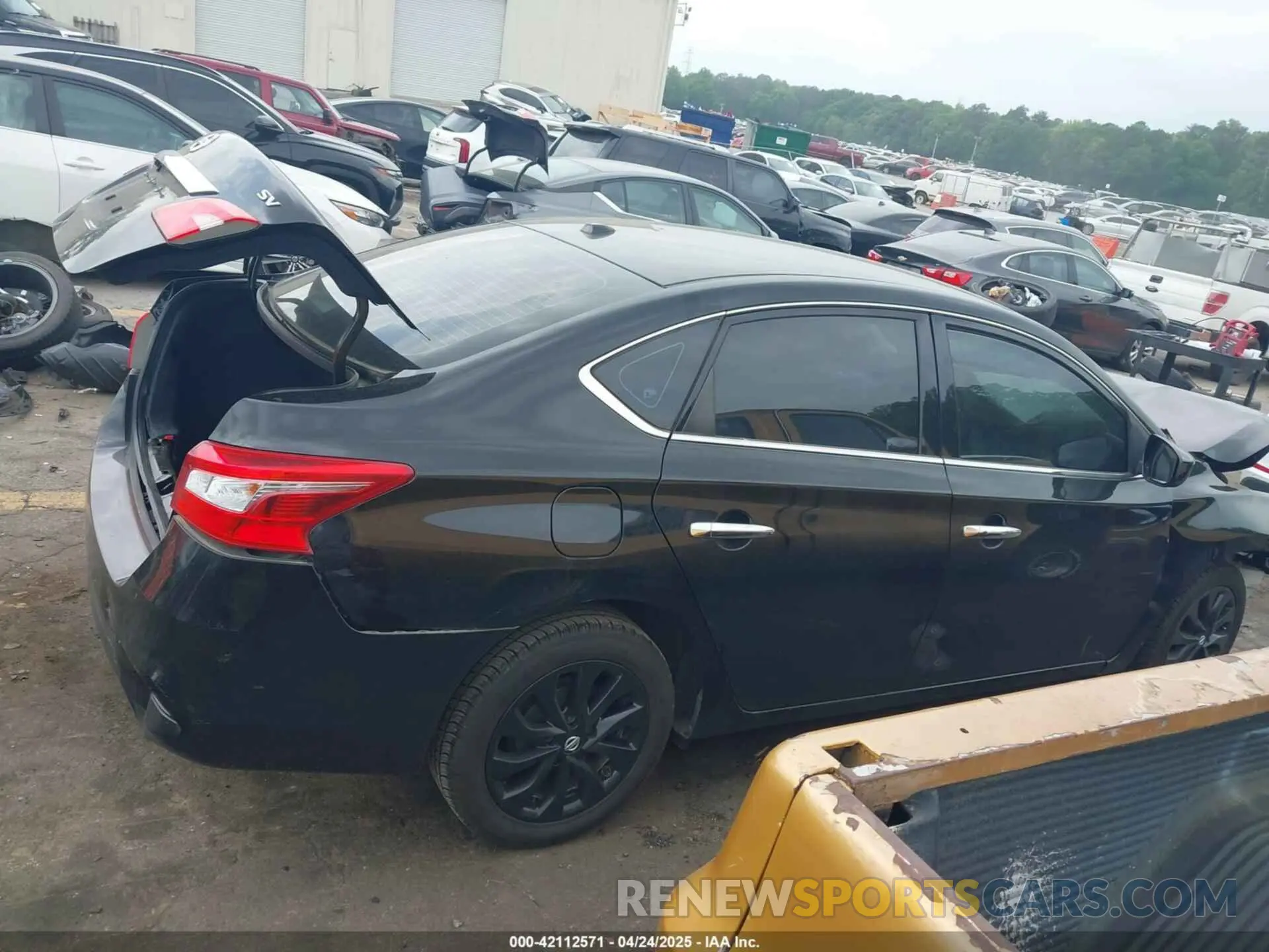 13 Фотография поврежденного автомобиля 3N1AB7AP1KY352664 NISSAN SENTRA 2019