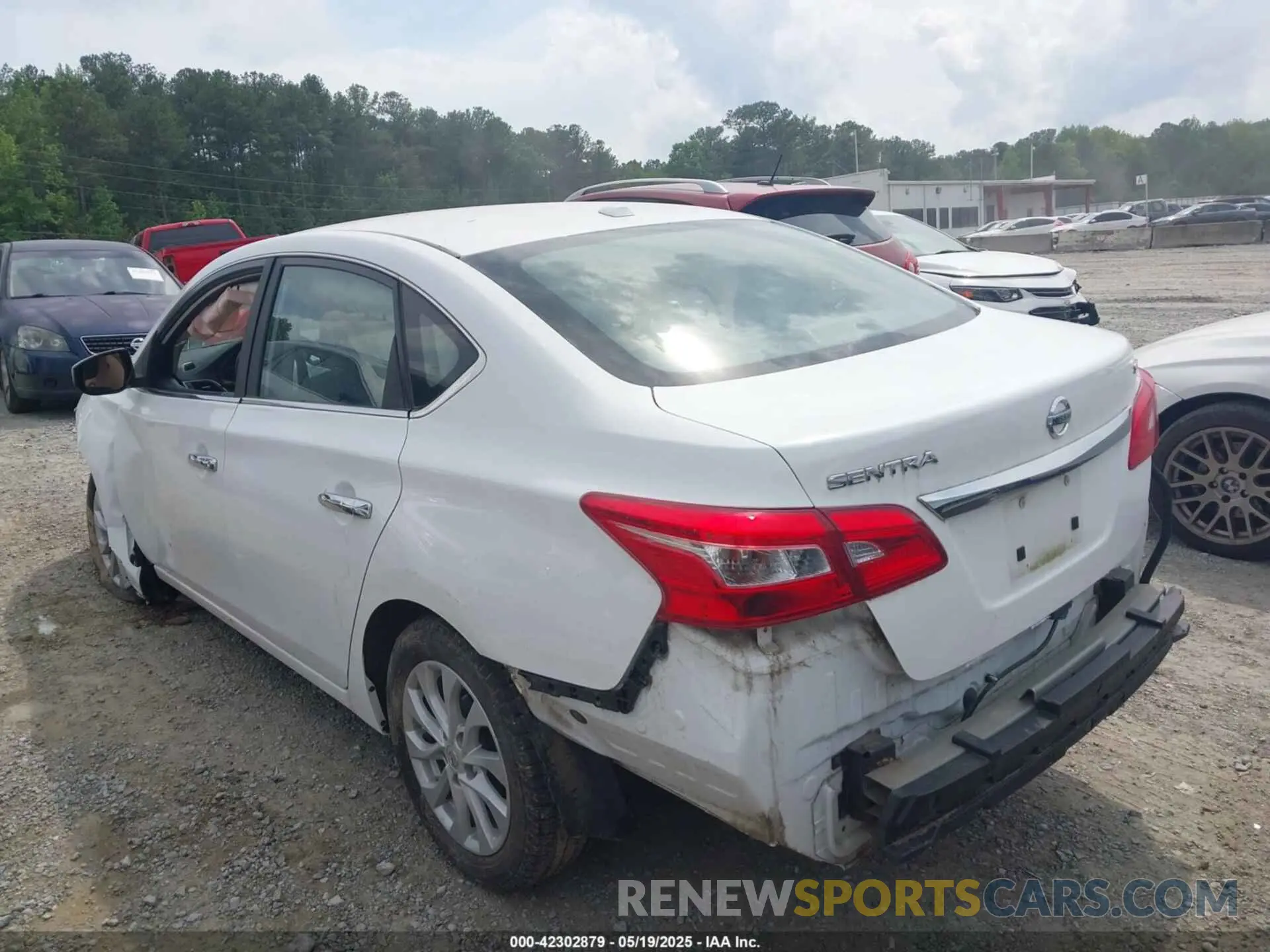 14 Фотография поврежденного автомобиля 3N1AB7AP1KY364586 NISSAN SENTRA 2019