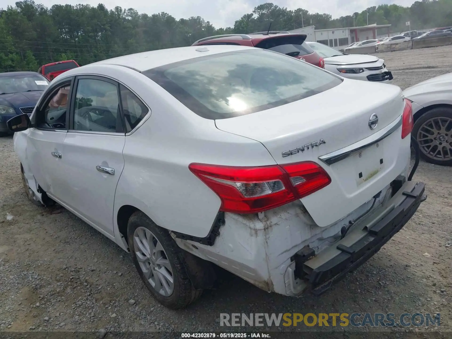3 Фотография поврежденного автомобиля 3N1AB7AP1KY364586 NISSAN SENTRA 2019