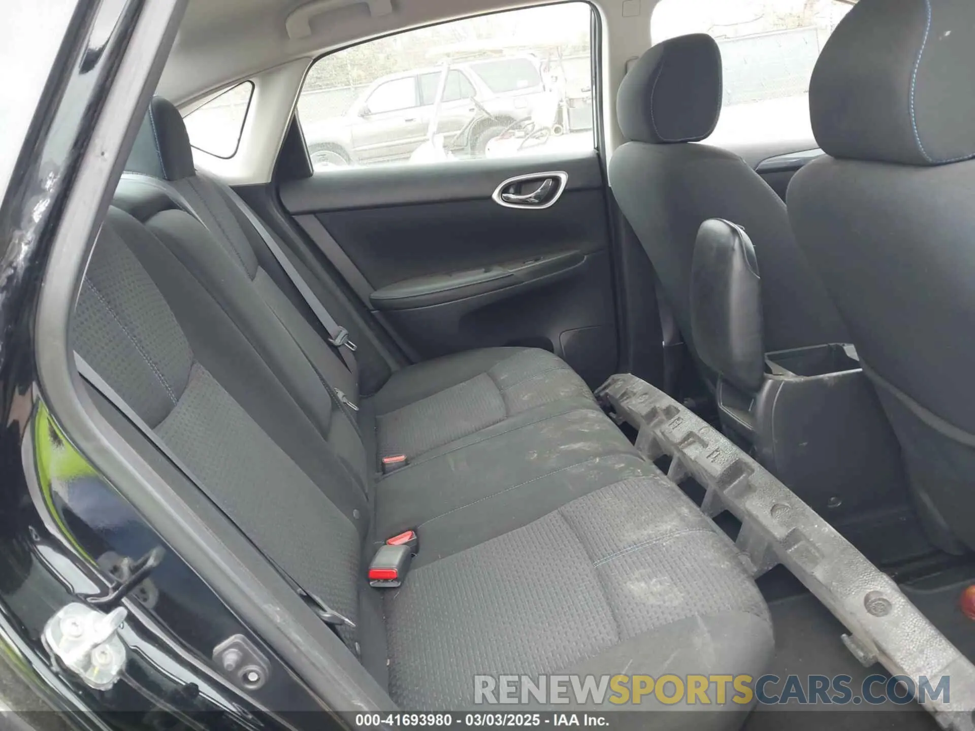 8 Photograph of a damaged car 3N1AB7AP1KY380755 NISSAN SENTRA 2019