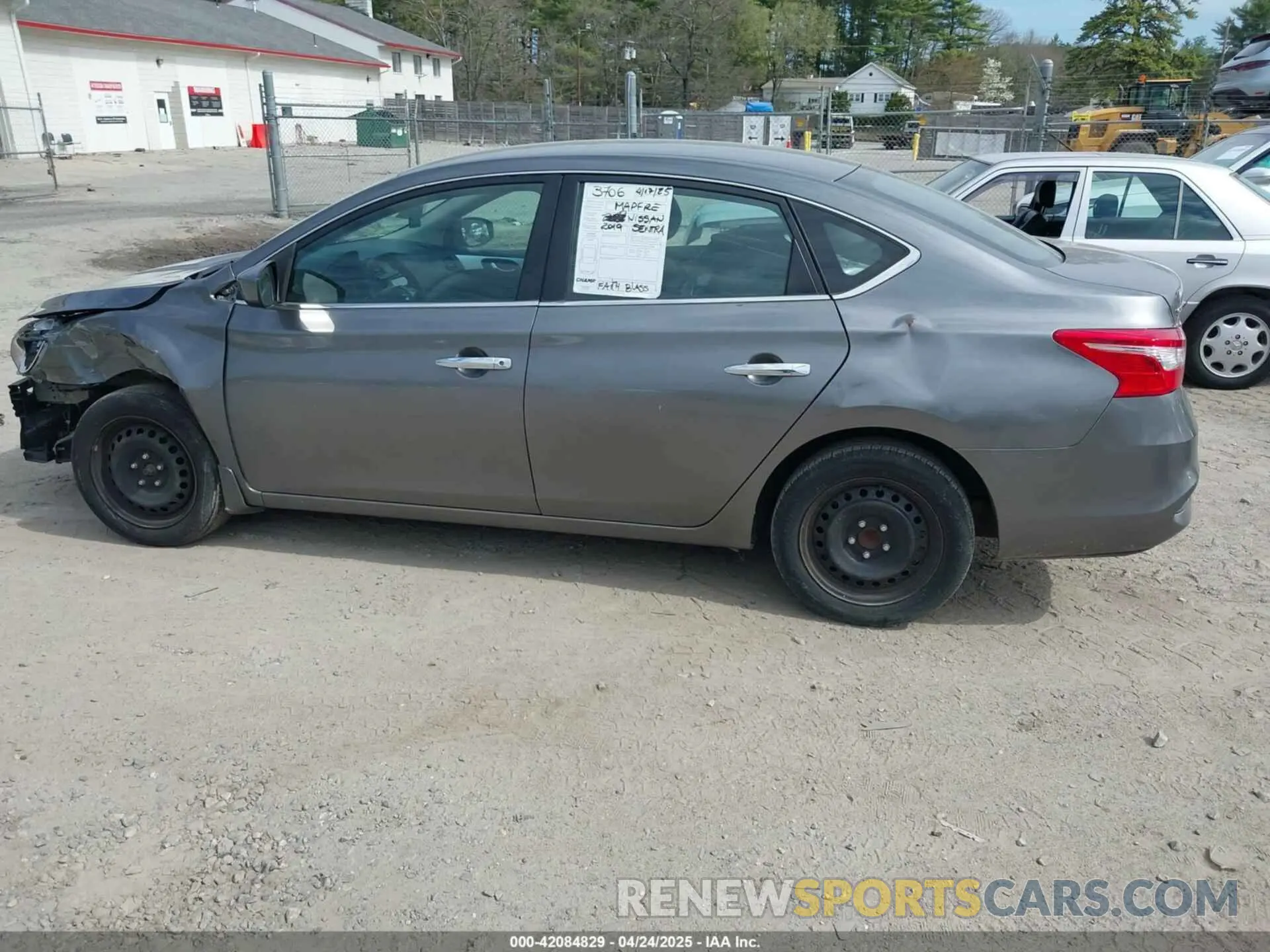 15 Photograph of a damaged car 3N1AB7AP1KY388192 NISSAN SENTRA 2019
