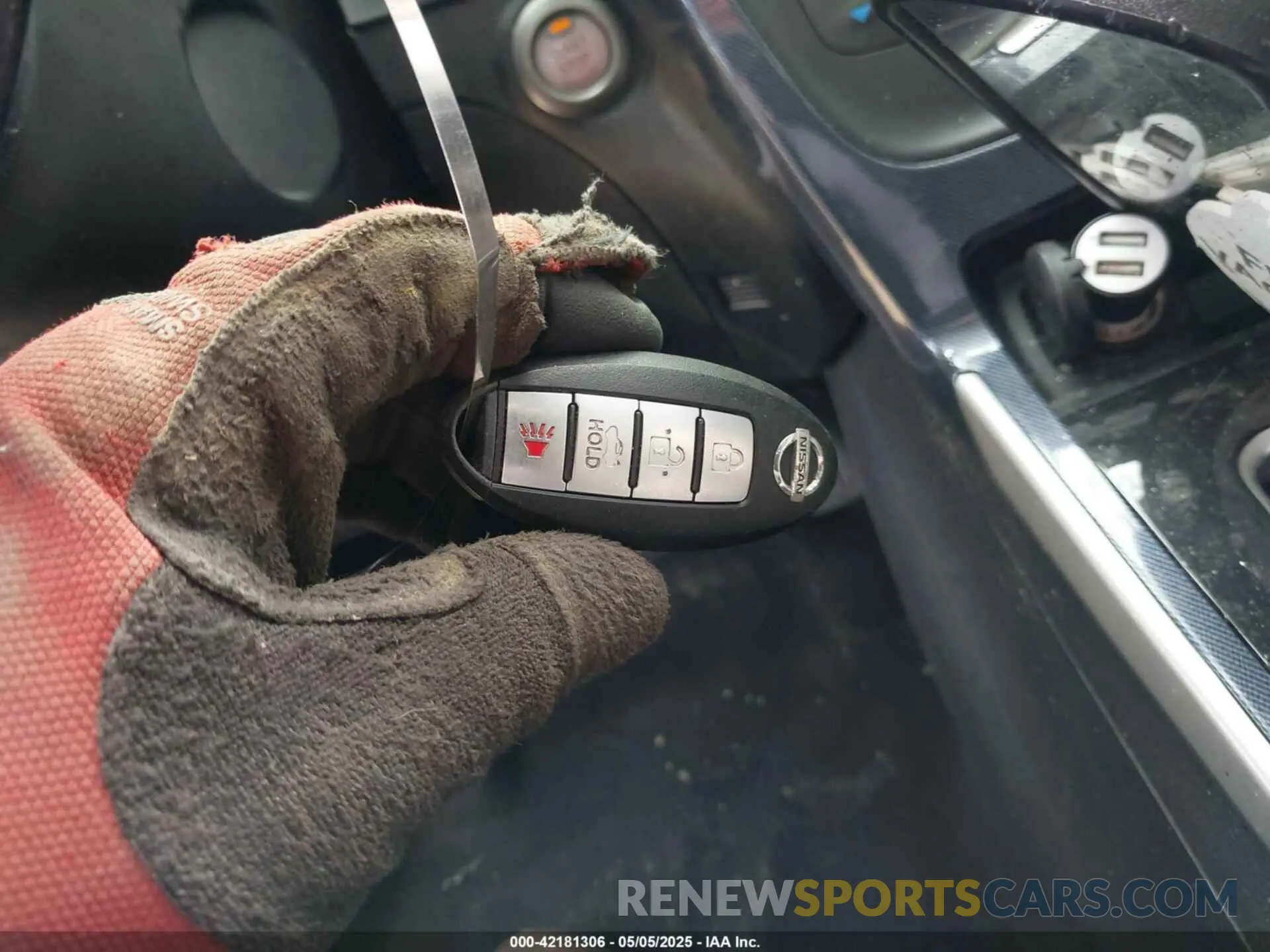 11 Photograph of a damaged car 3N1AB7AP1KY399709 NISSAN SENTRA 2019