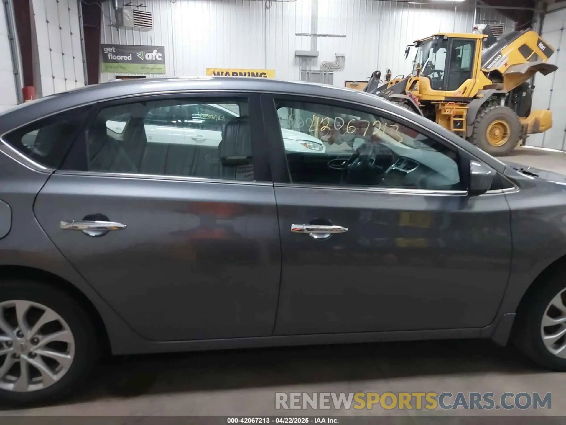 14 Фотография поврежденного автомобиля 3N1AB7AP1KY421711 NISSAN SENTRA 2019