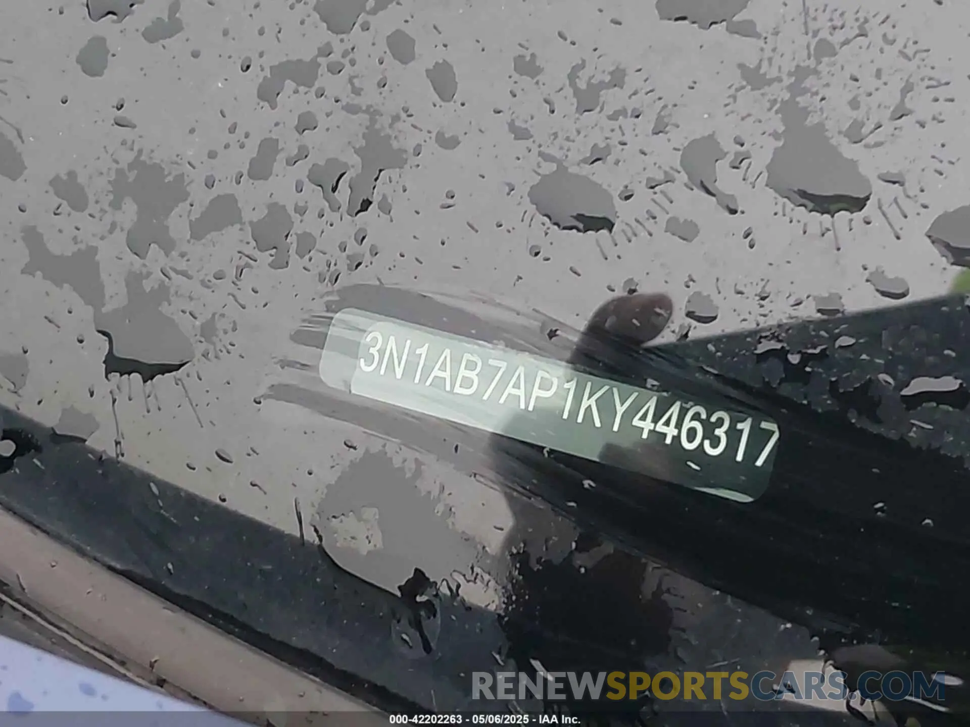 17 Фотография поврежденного автомобиля 3N1AB7AP1KY446317 NISSAN SENTRA 2019