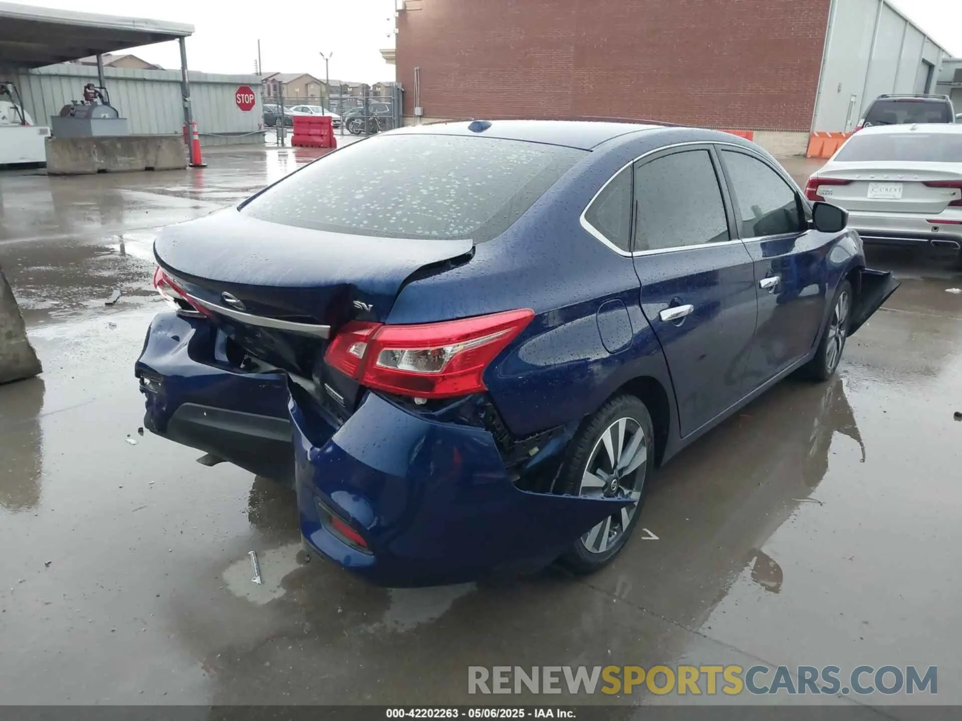 4 Фотография поврежденного автомобиля 3N1AB7AP1KY446317 NISSAN SENTRA 2019
