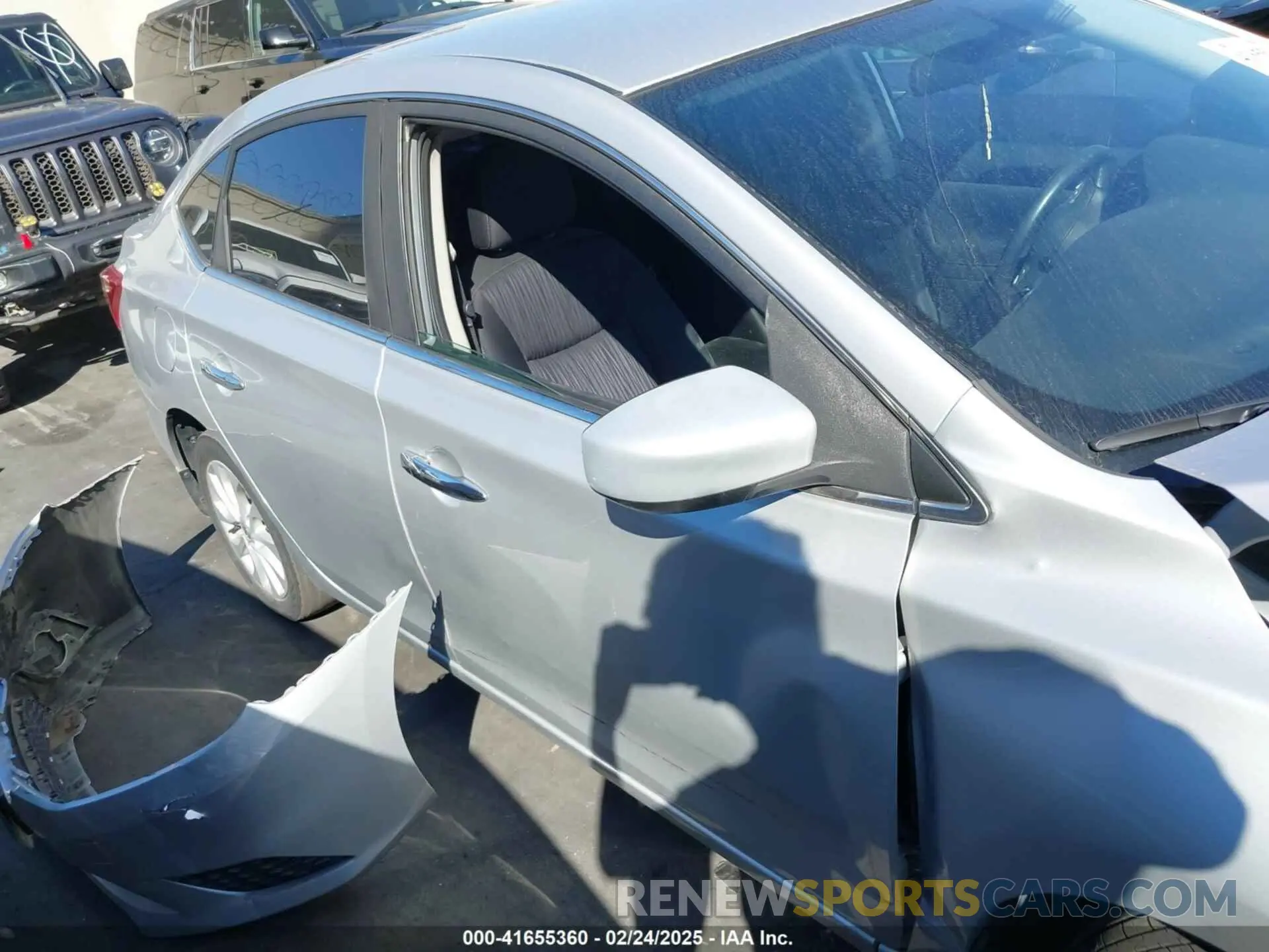 14 Photograph of a damaged car 3N1AB7AP2KL605312 NISSAN SENTRA 2019