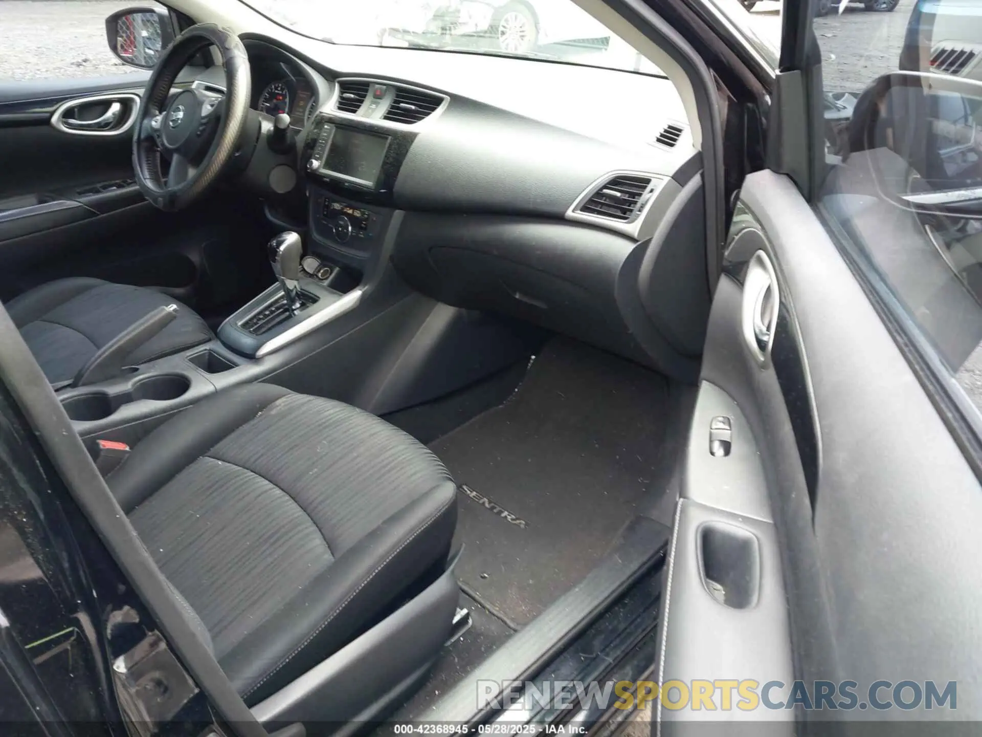5 Фотография поврежденного автомобиля 3N1AB7AP2KL611613 NISSAN SENTRA 2019