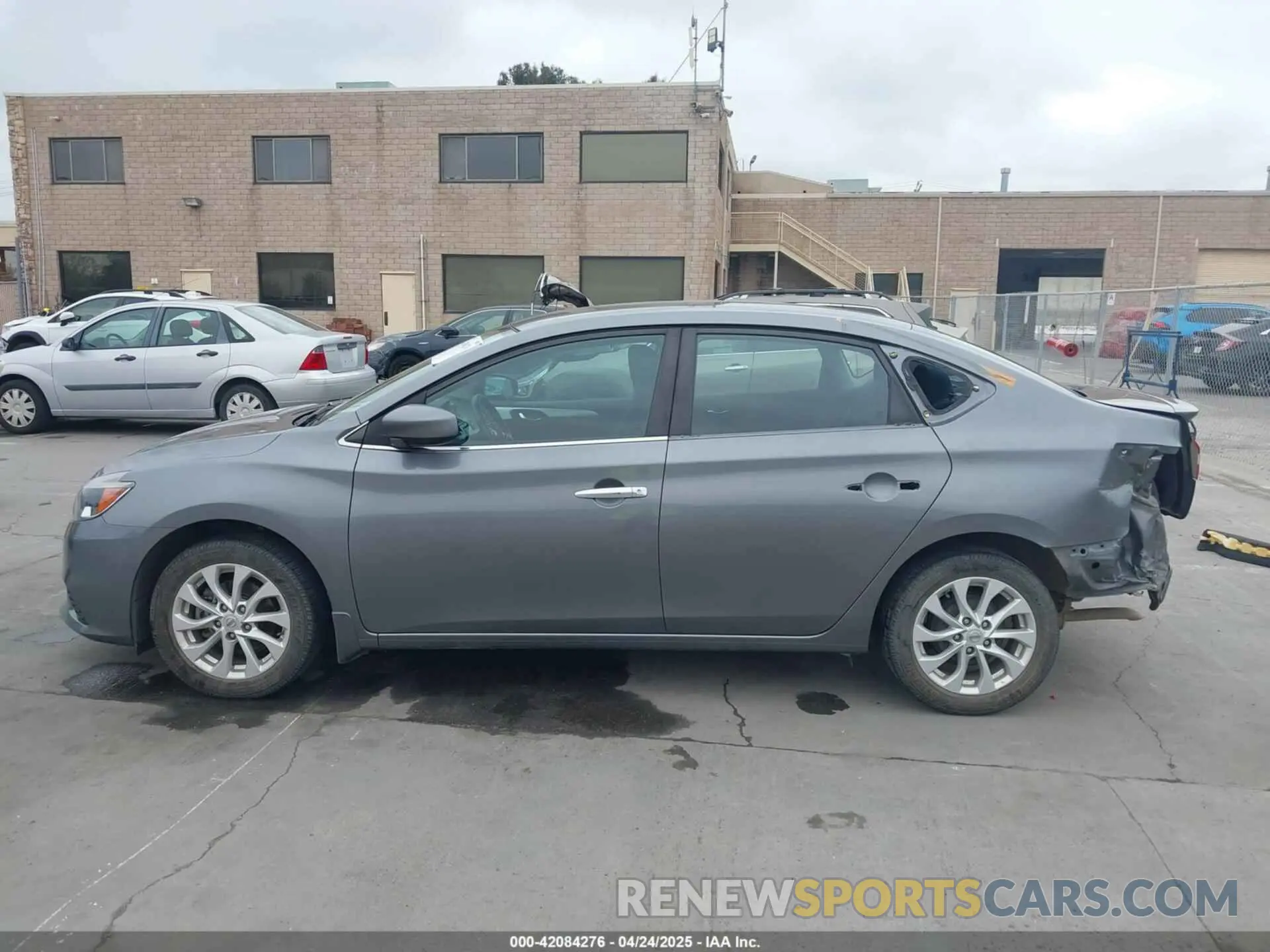 15 Photograph of a damaged car 3N1AB7AP2KY204247 NISSAN SENTRA 2019