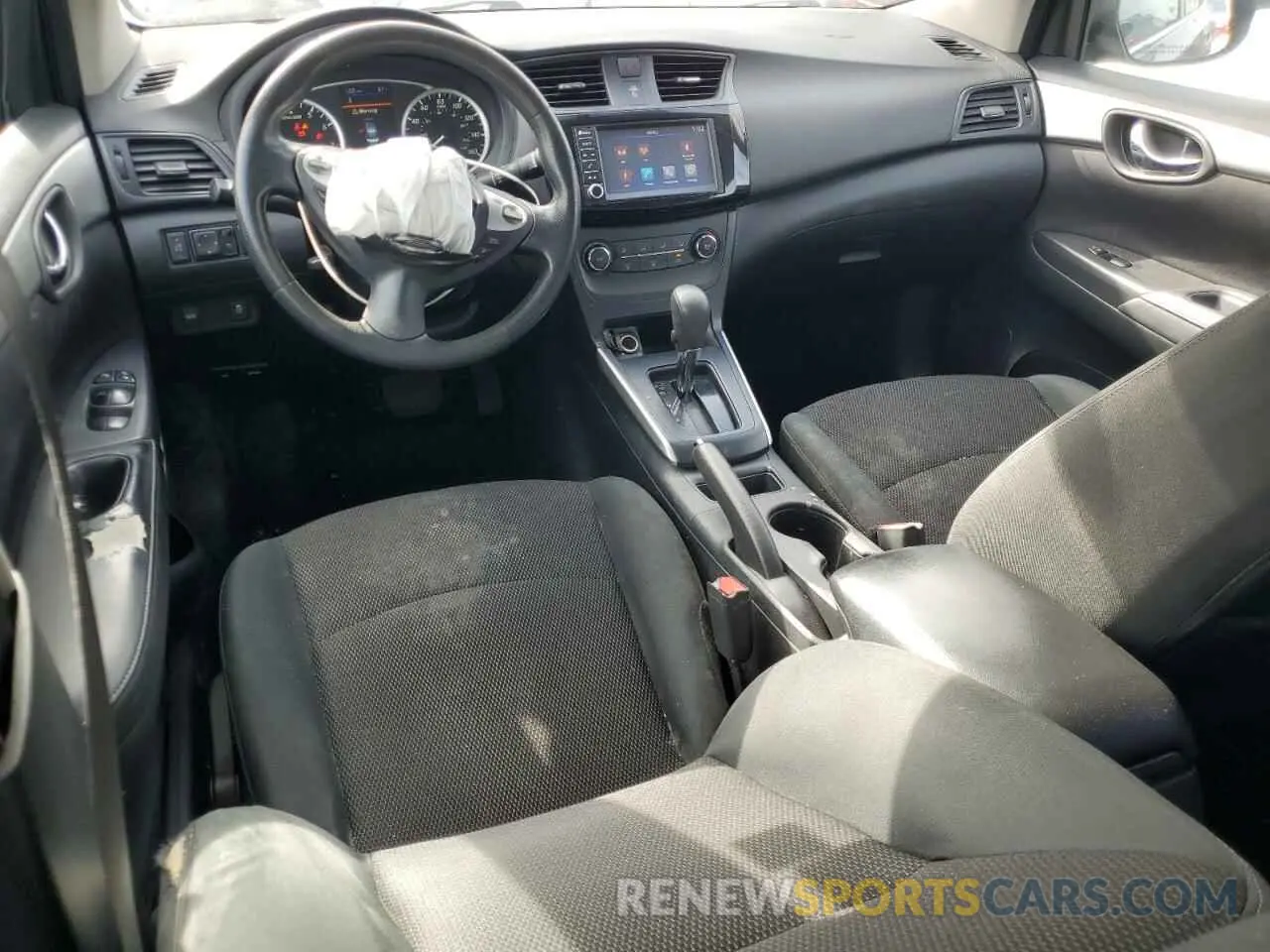 8 Photograph of a damaged car 3N1AB7AP2KY212090 NISSAN SENTRA 2019