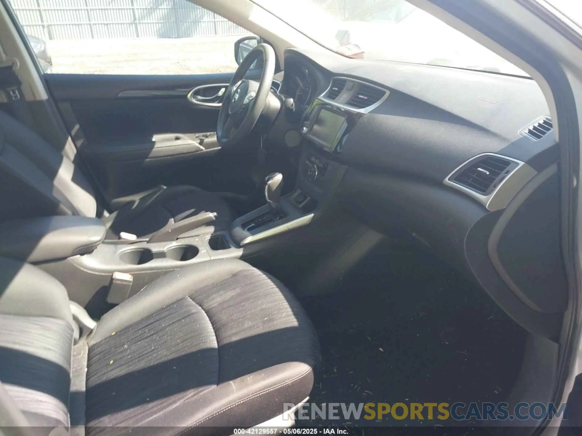 5 Фотография поврежденного автомобиля 3N1AB7AP2KY238866 NISSAN SENTRA 2019