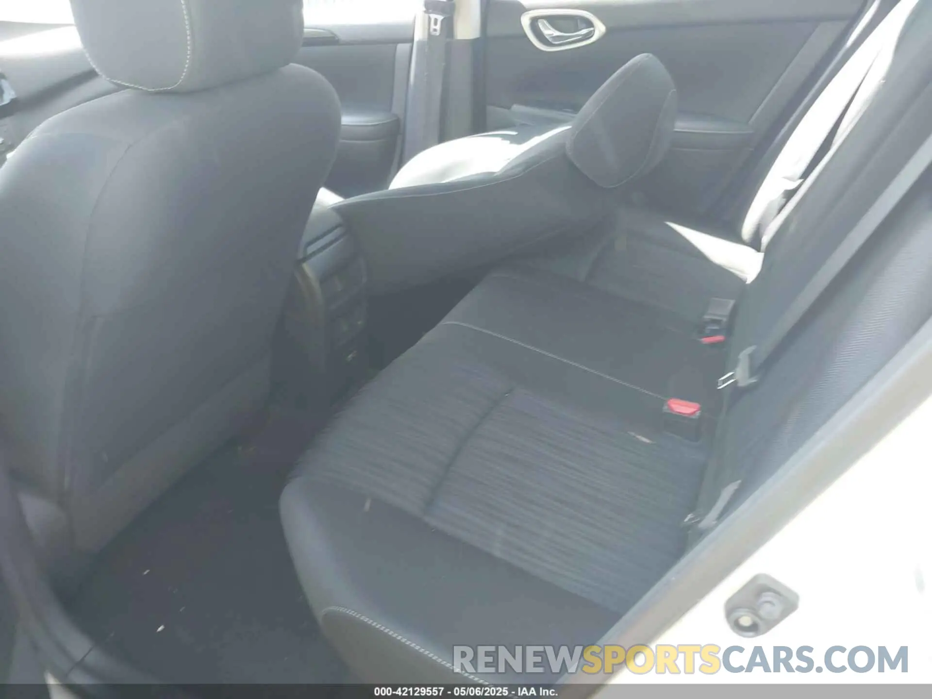 8 Фотография поврежденного автомобиля 3N1AB7AP2KY238866 NISSAN SENTRA 2019